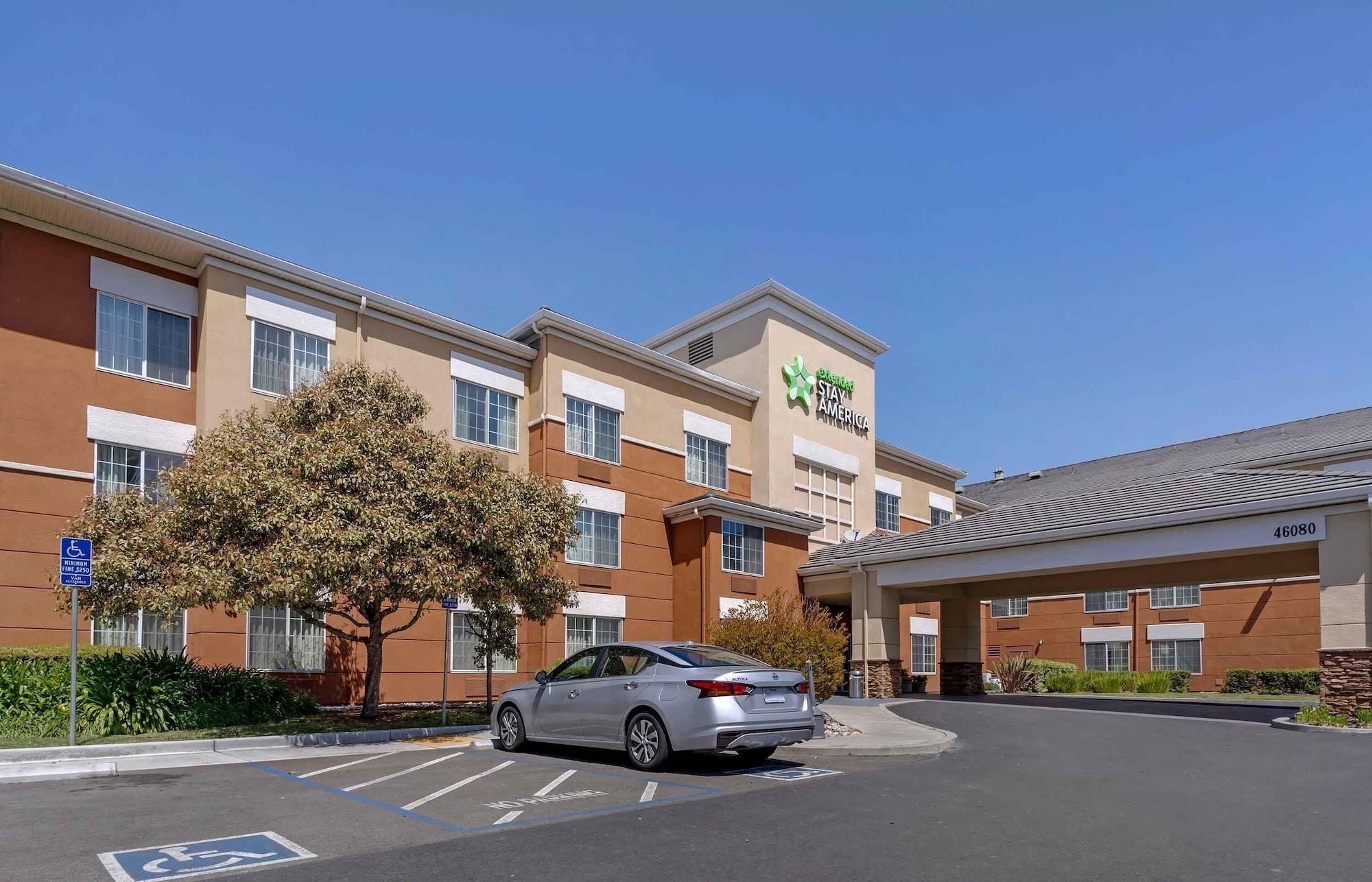 Vista Exterior Extended Stay America Suites Fremont Fremont Blvd South