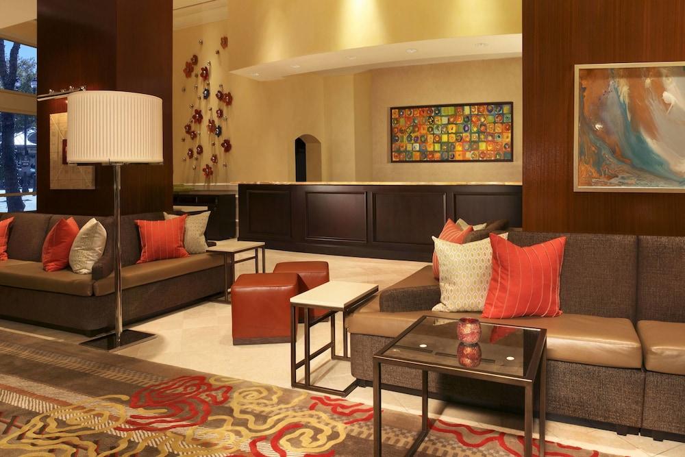 Vista Lobby Houston Marriott Sugar Land