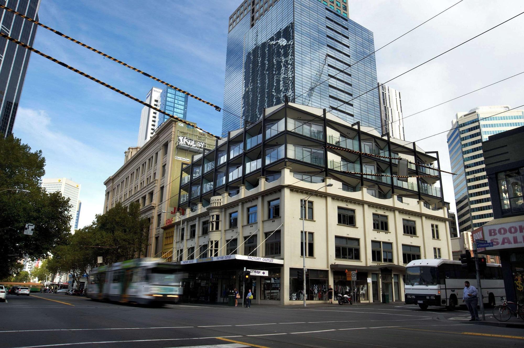 Varios Comfort Apartments on Elizabeth