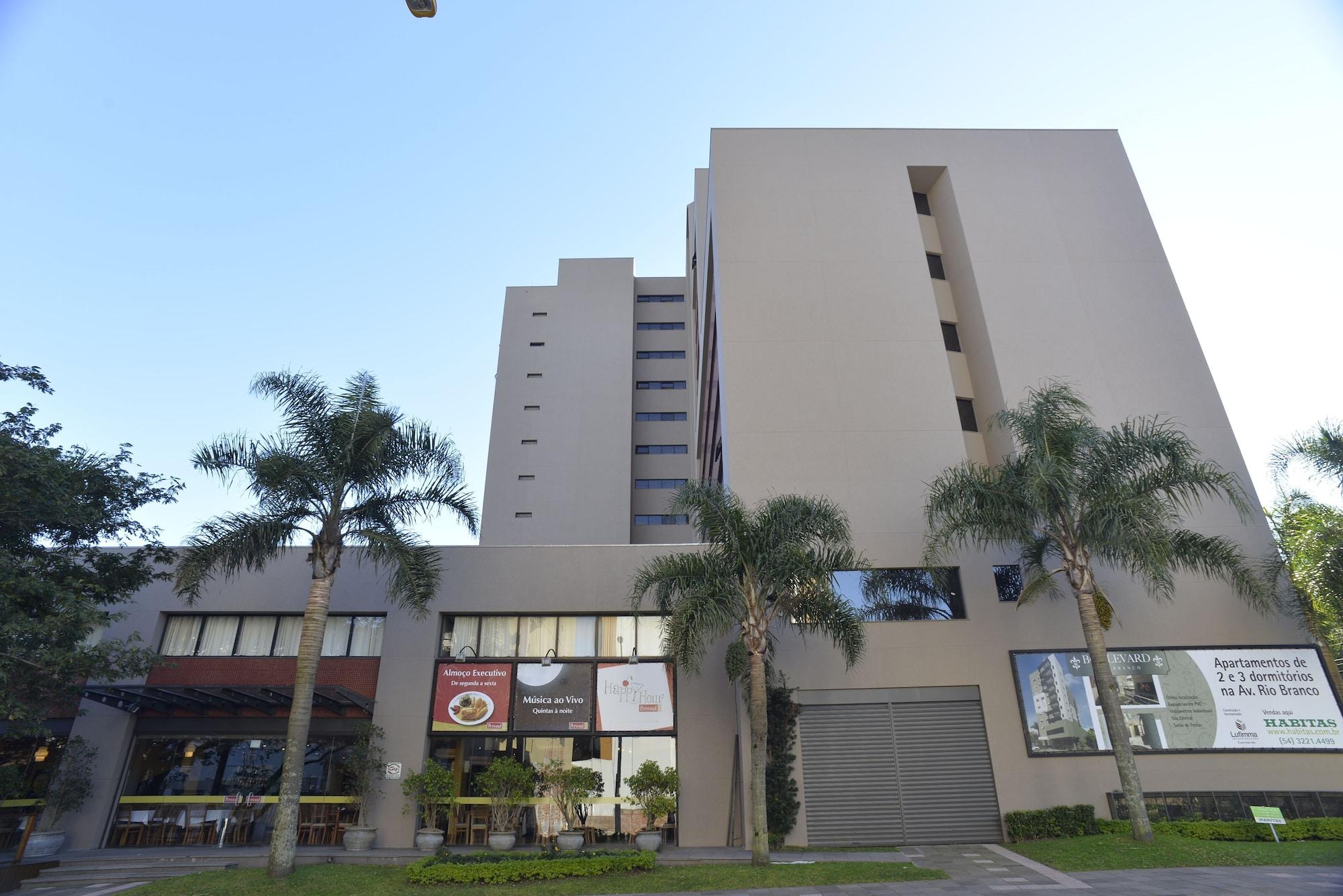 Vista Exterior Tri Hotel Executive Caxias