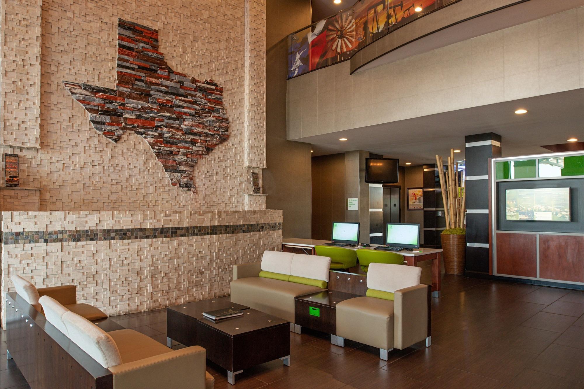 Vista Lobby Holiday Inn Amarillo West Medical Center by IHG