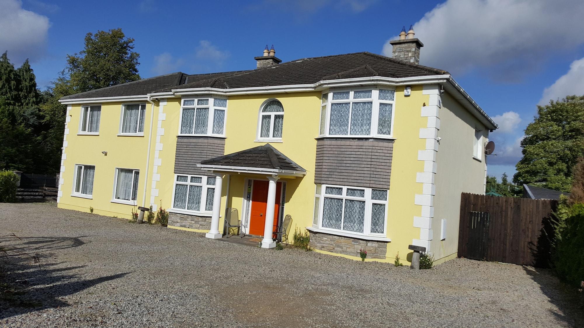 Vista Exterior The Yellow House B&B