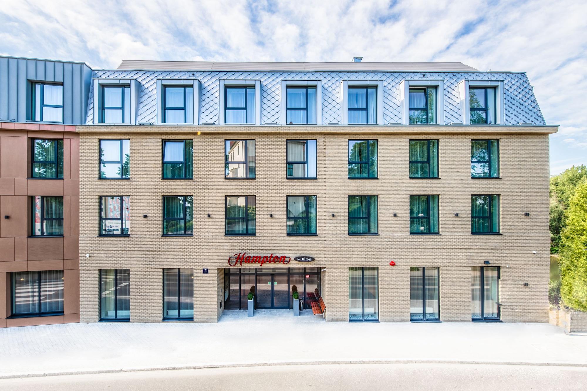 Vista Exterior Hampton by Hilton Oswiecim