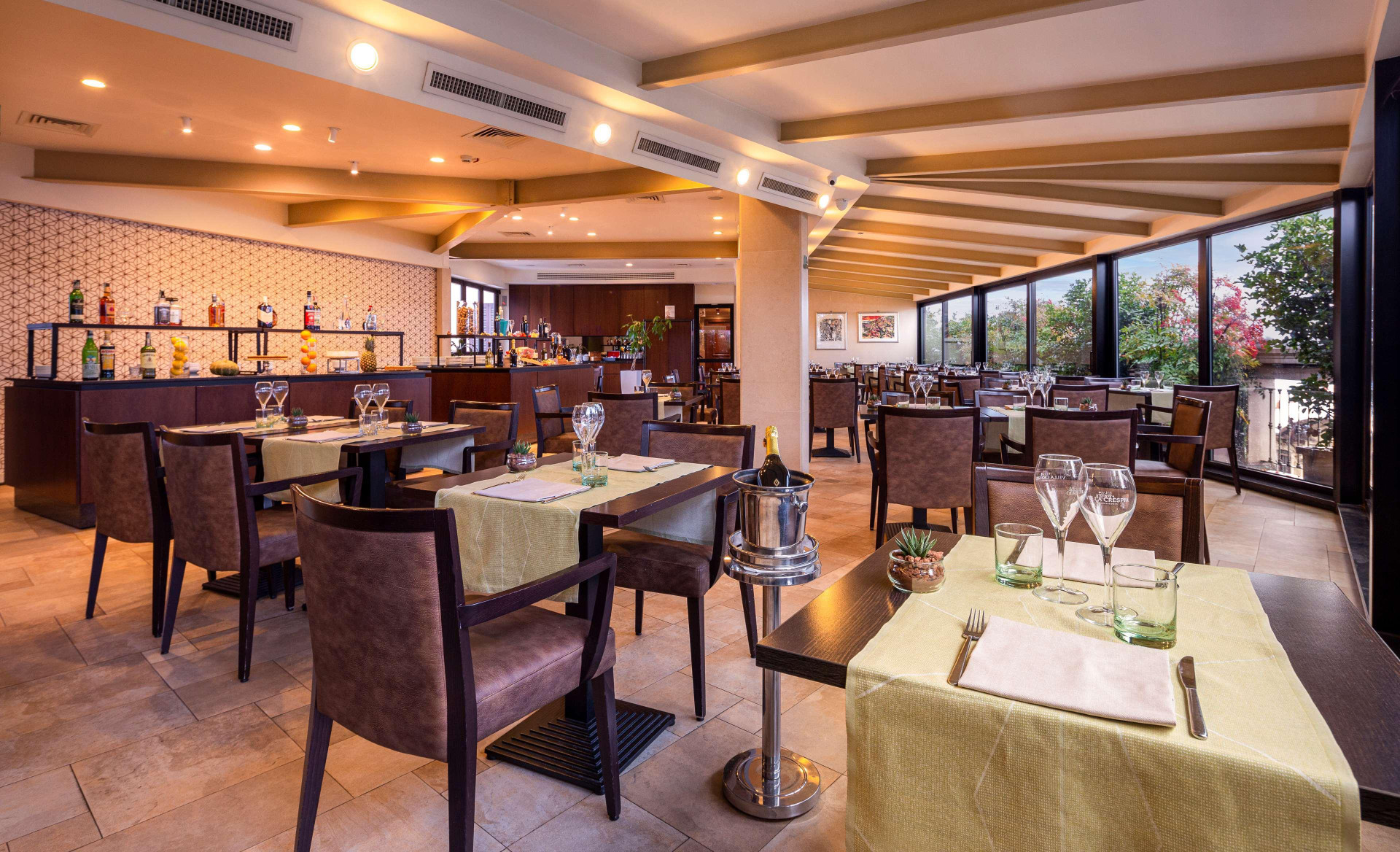 Restaurant UNA Hotels Galles Milano