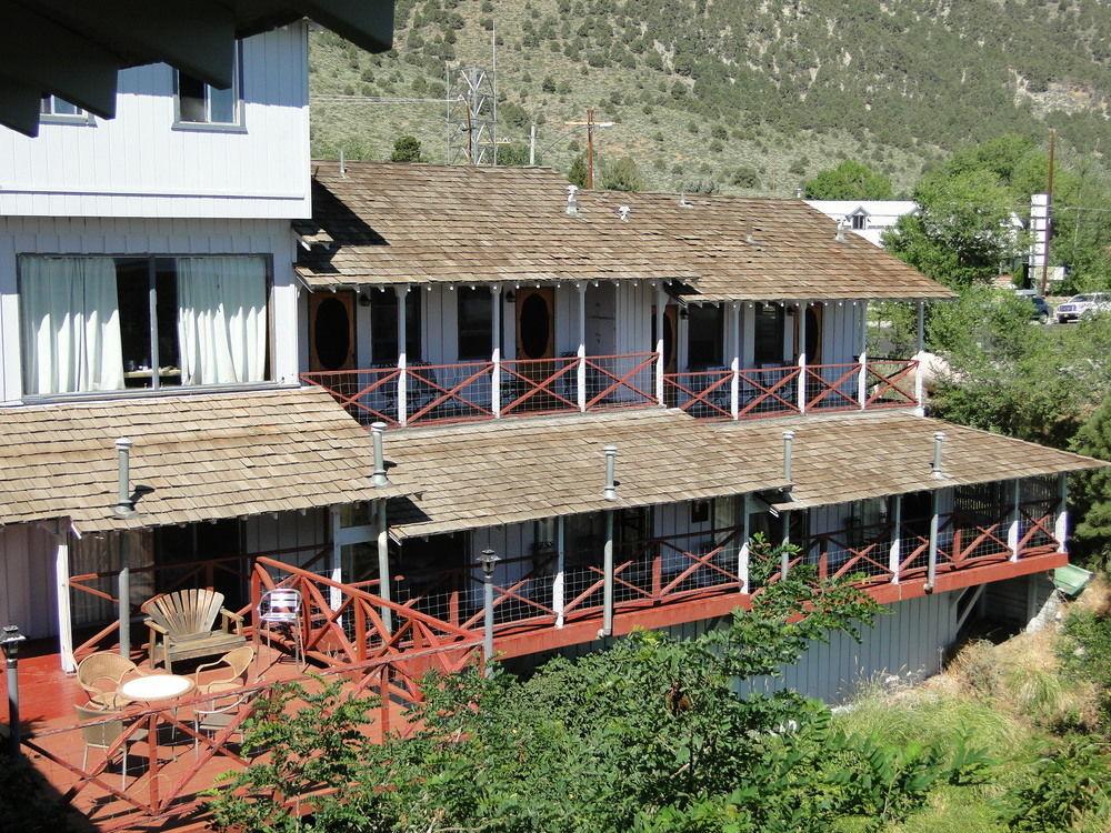 Vista Exterior Yosemite Gateway Motel