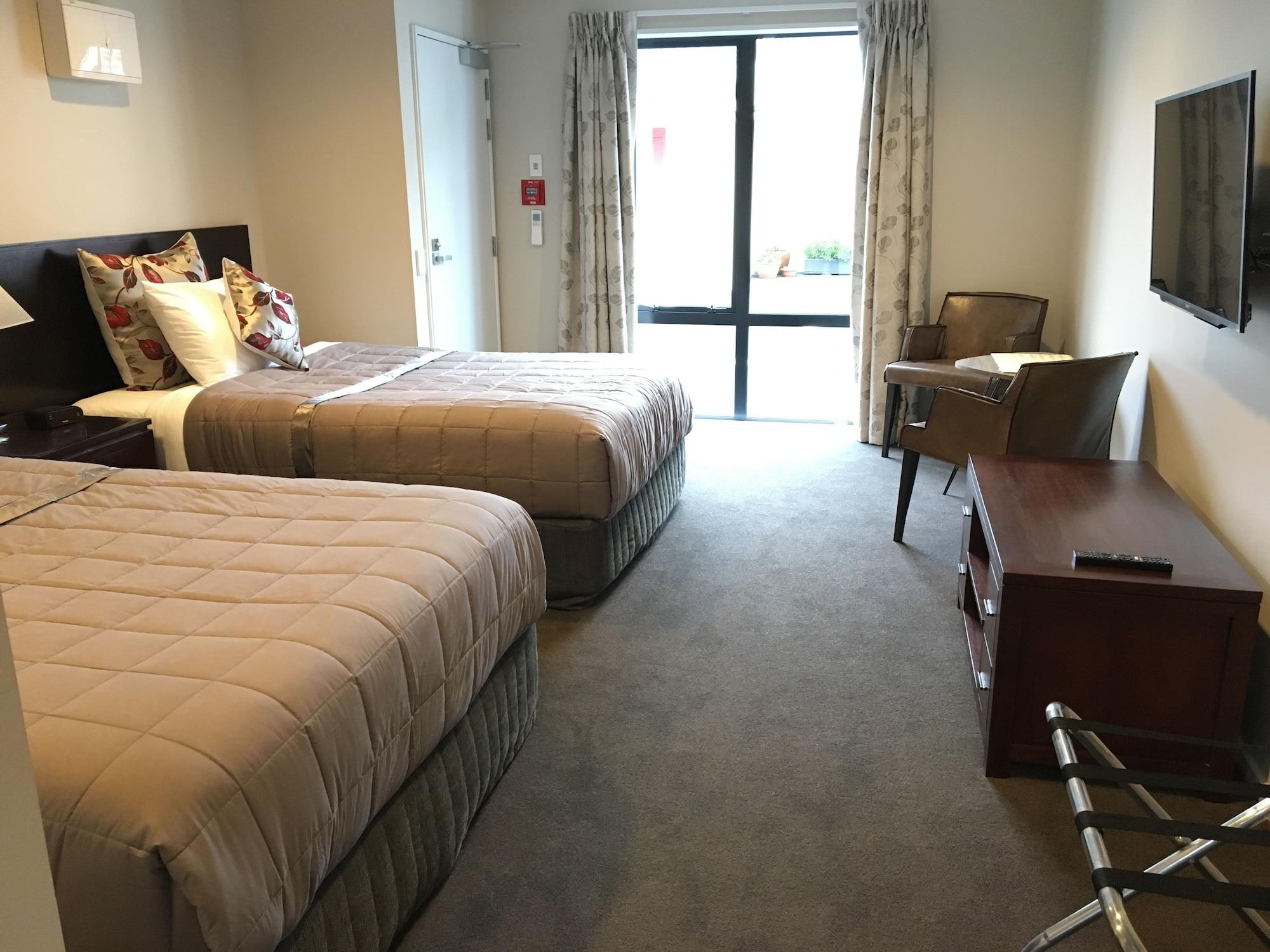 Varios Achilles Motel