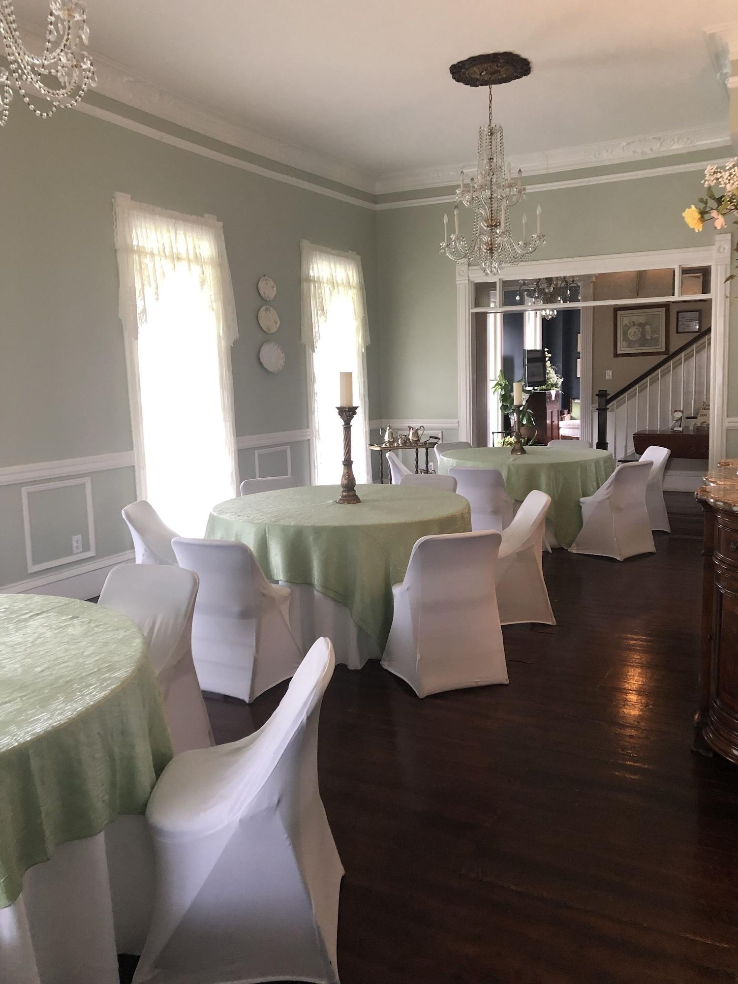 Sala de Reuniones The Grand Magnolia Ballroom & Suites