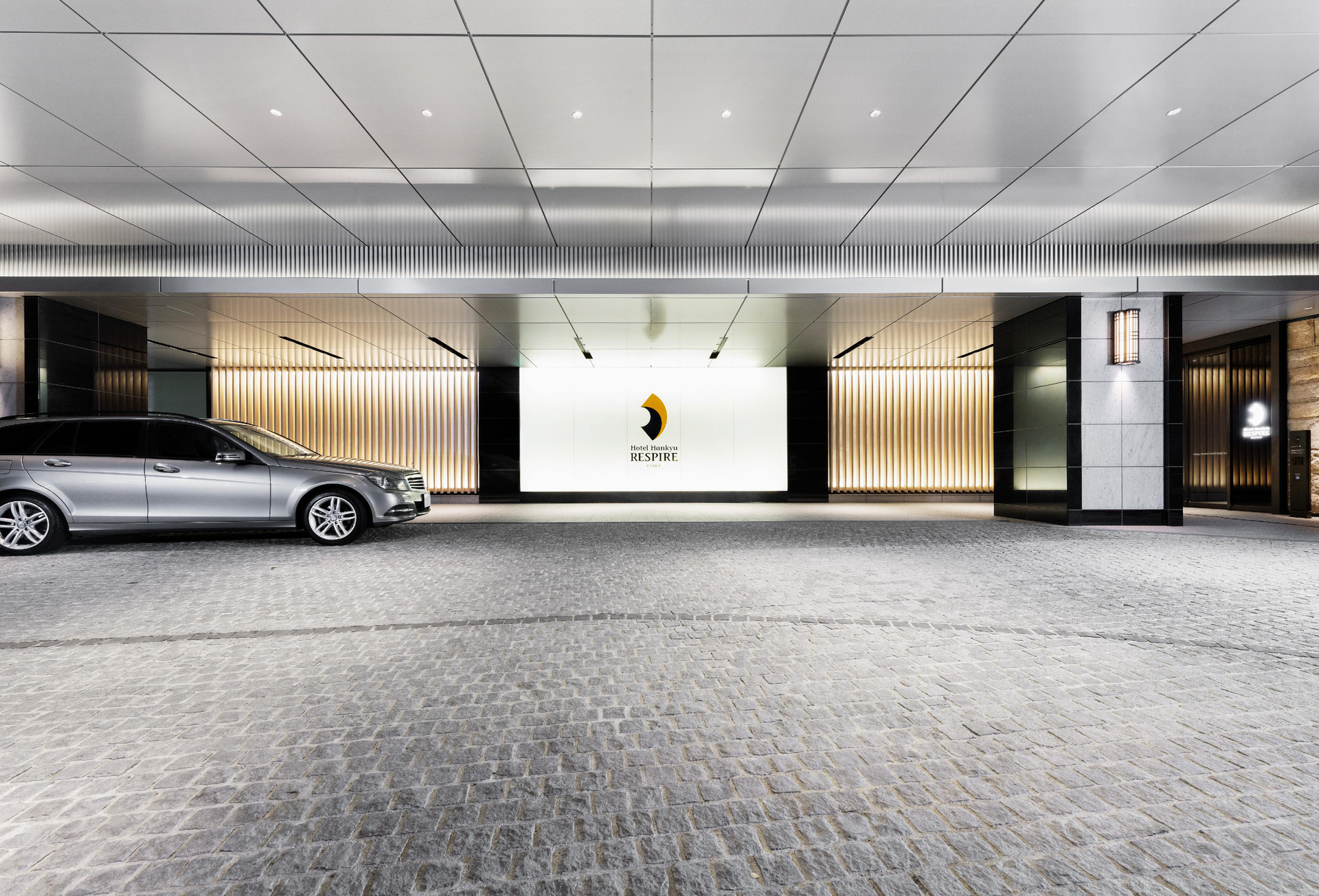 Vista Exterior Hotel Hankyu RESPIRE OSAKA