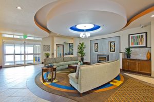 Alojamiento - Holiday Inn Express & Suites Denver East-Peoria St