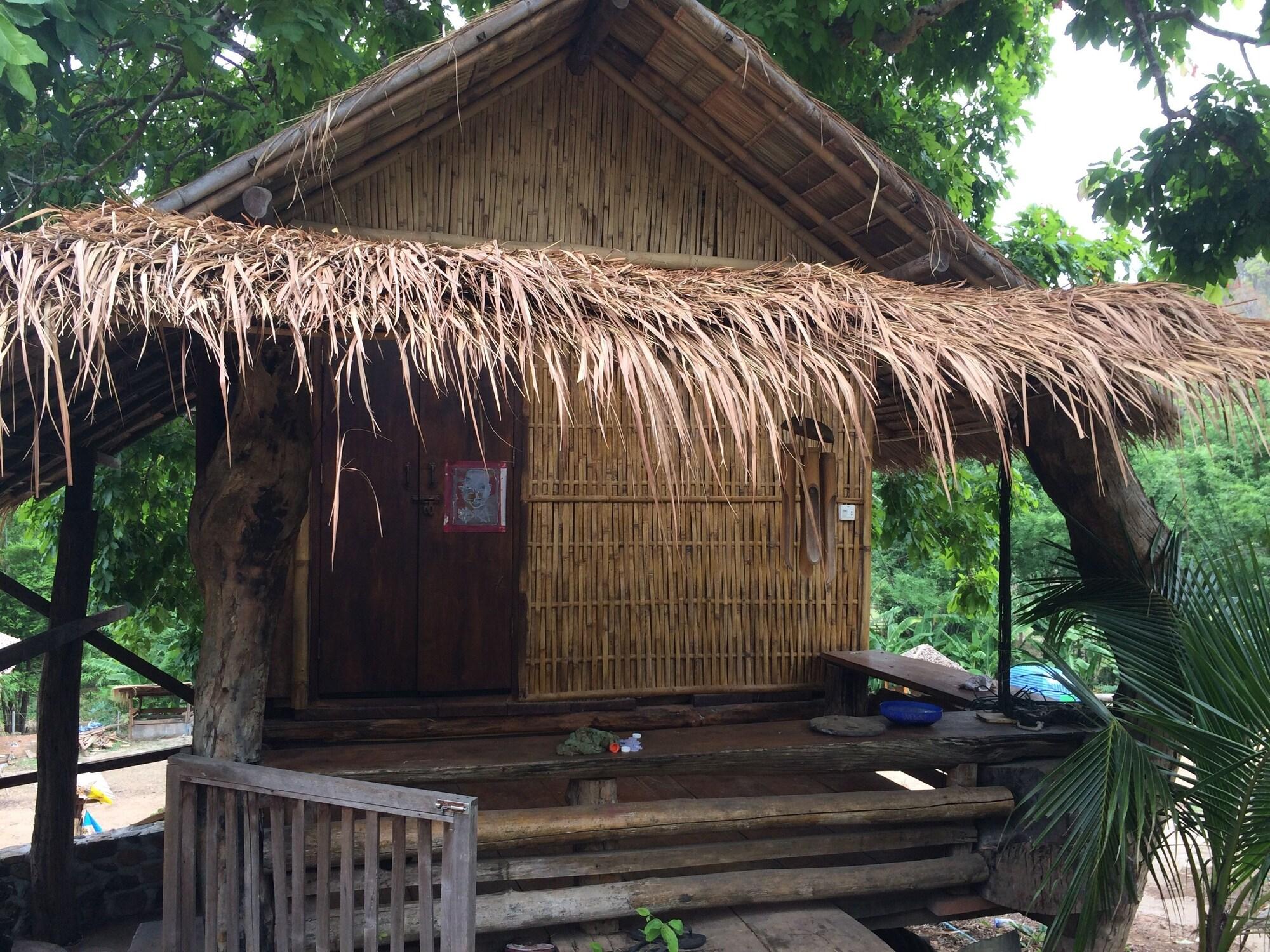 Varios Suan Pra - Inn