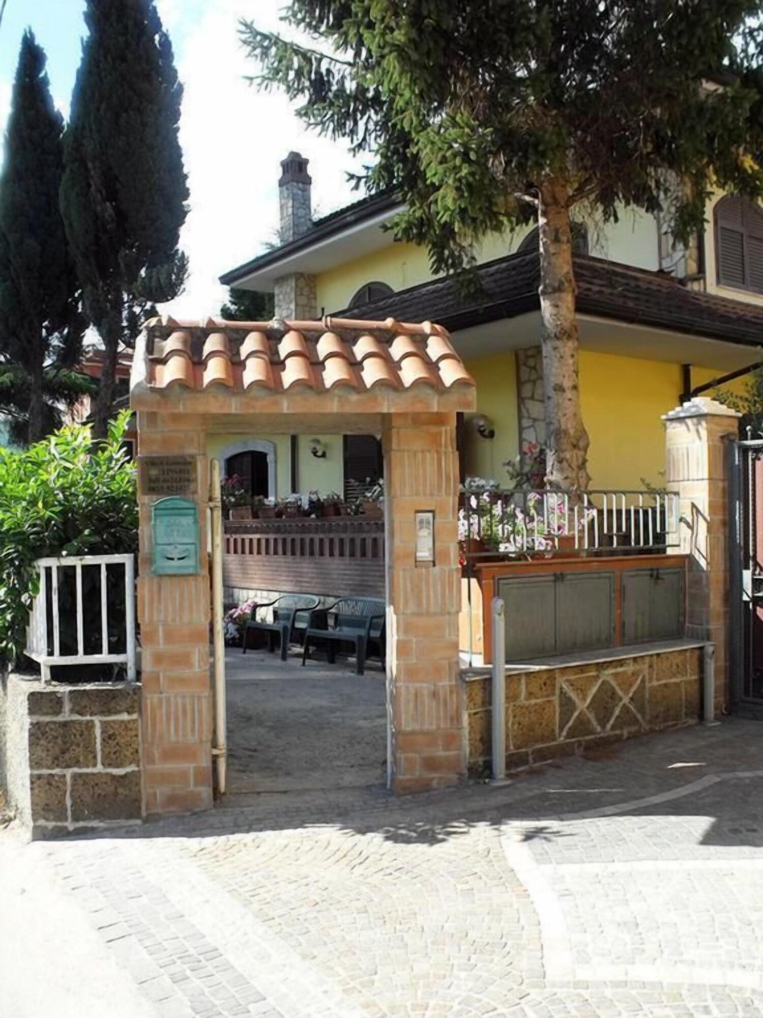 Varios B&B Maison Fleurie