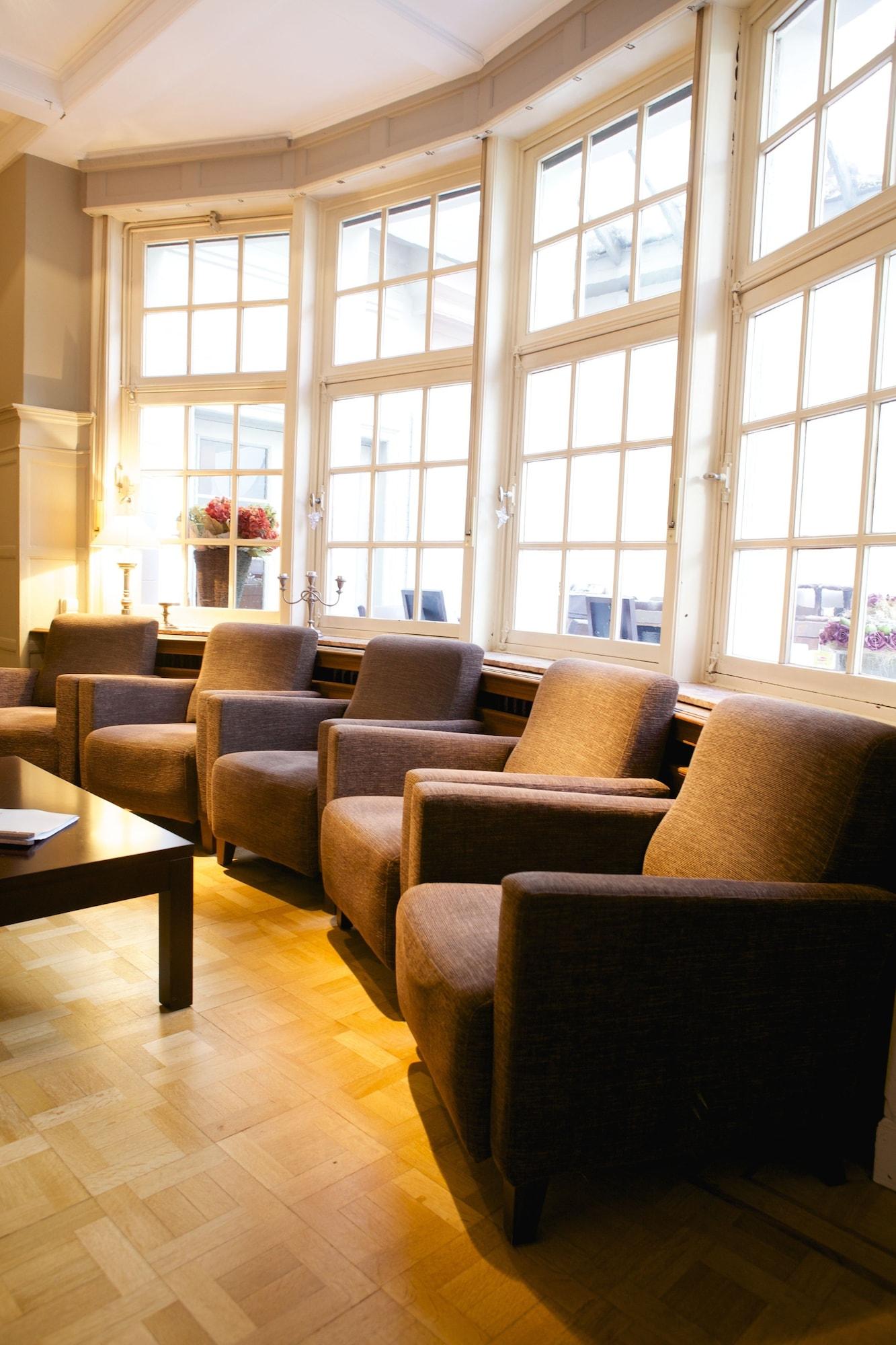 Vista Lobby Hotel Villa Monte