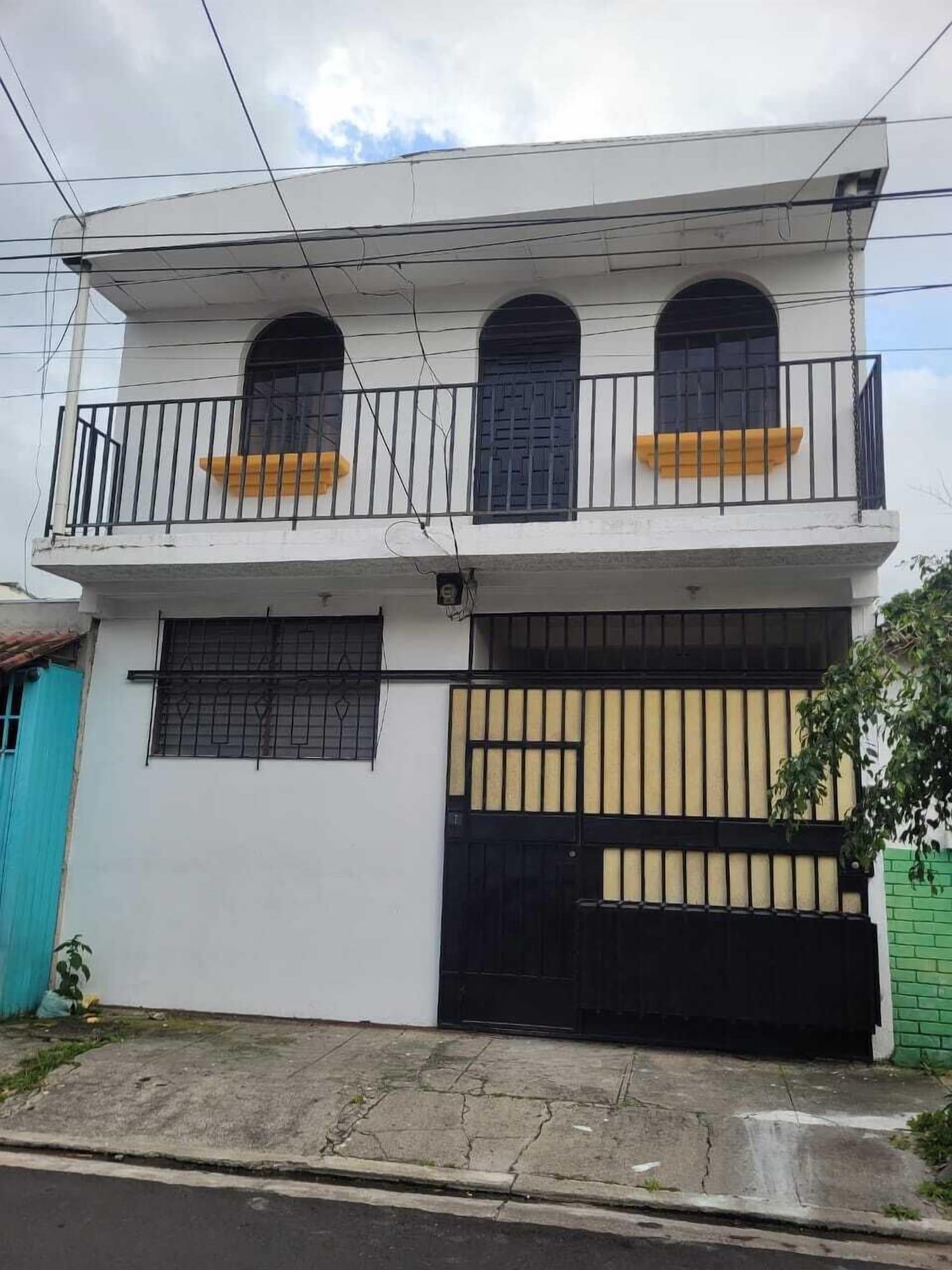 Vista Exterior B&B Las Violetas