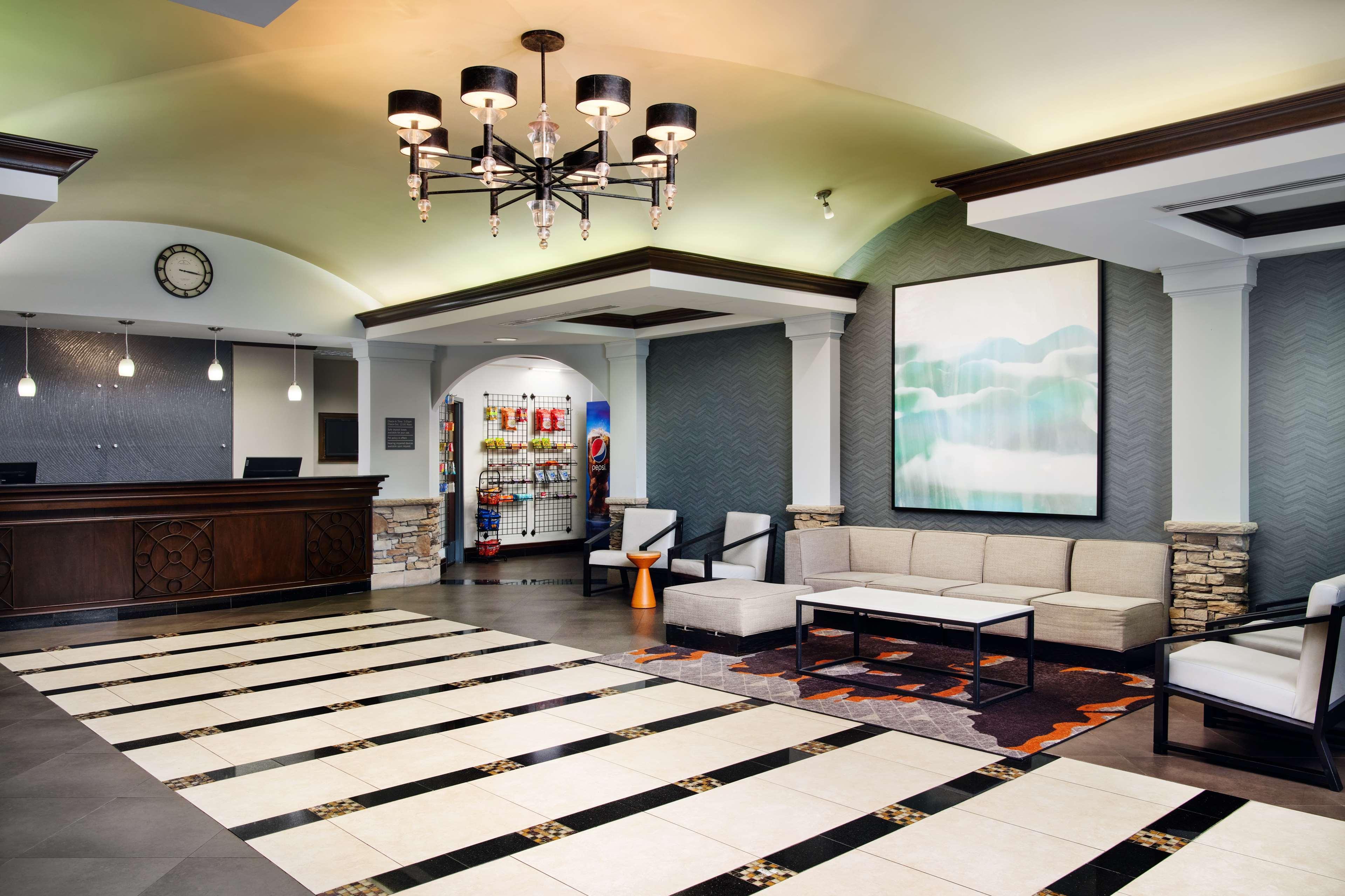 Vista Lobby HYATT house Sterling/Dulles Airport-North