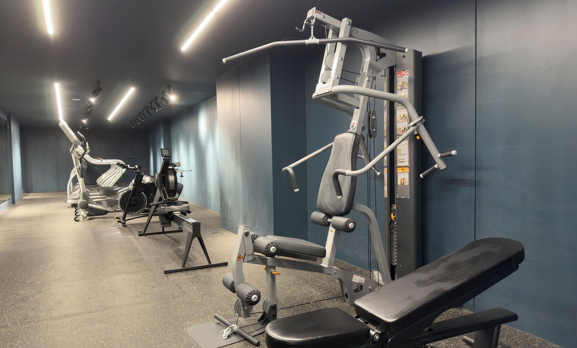 Gimnasio Colony Residences & Suites