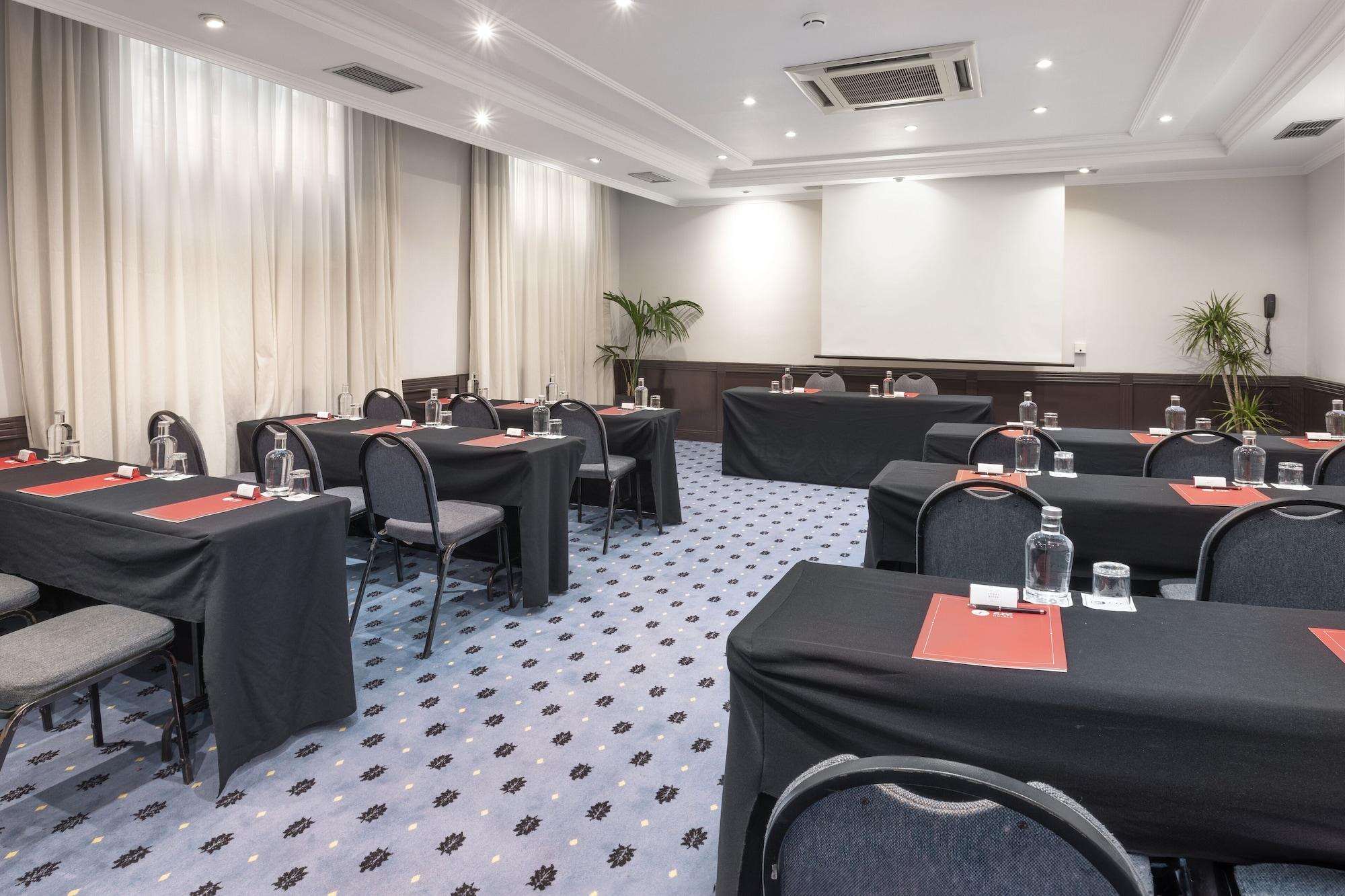 Sala de Reuniones Exe Sevilla Macarena