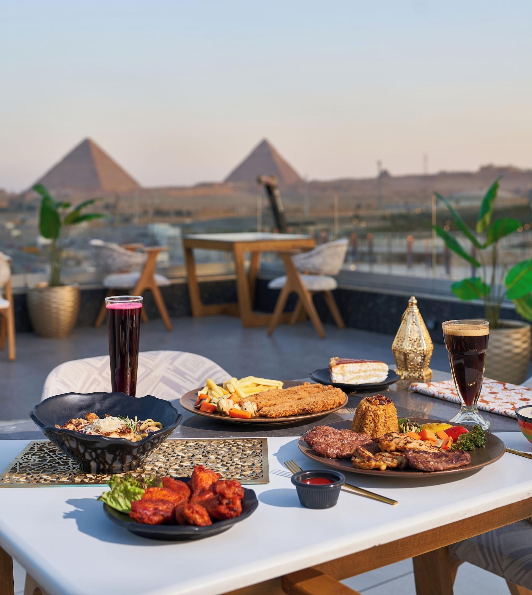 Varios Royal Great Pyramid INN