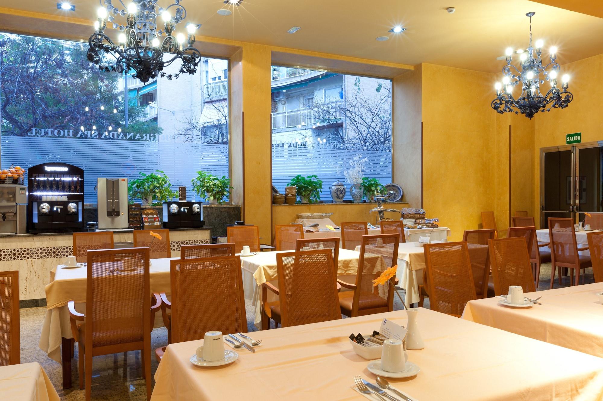 Restaurant Senator Granada Hotel