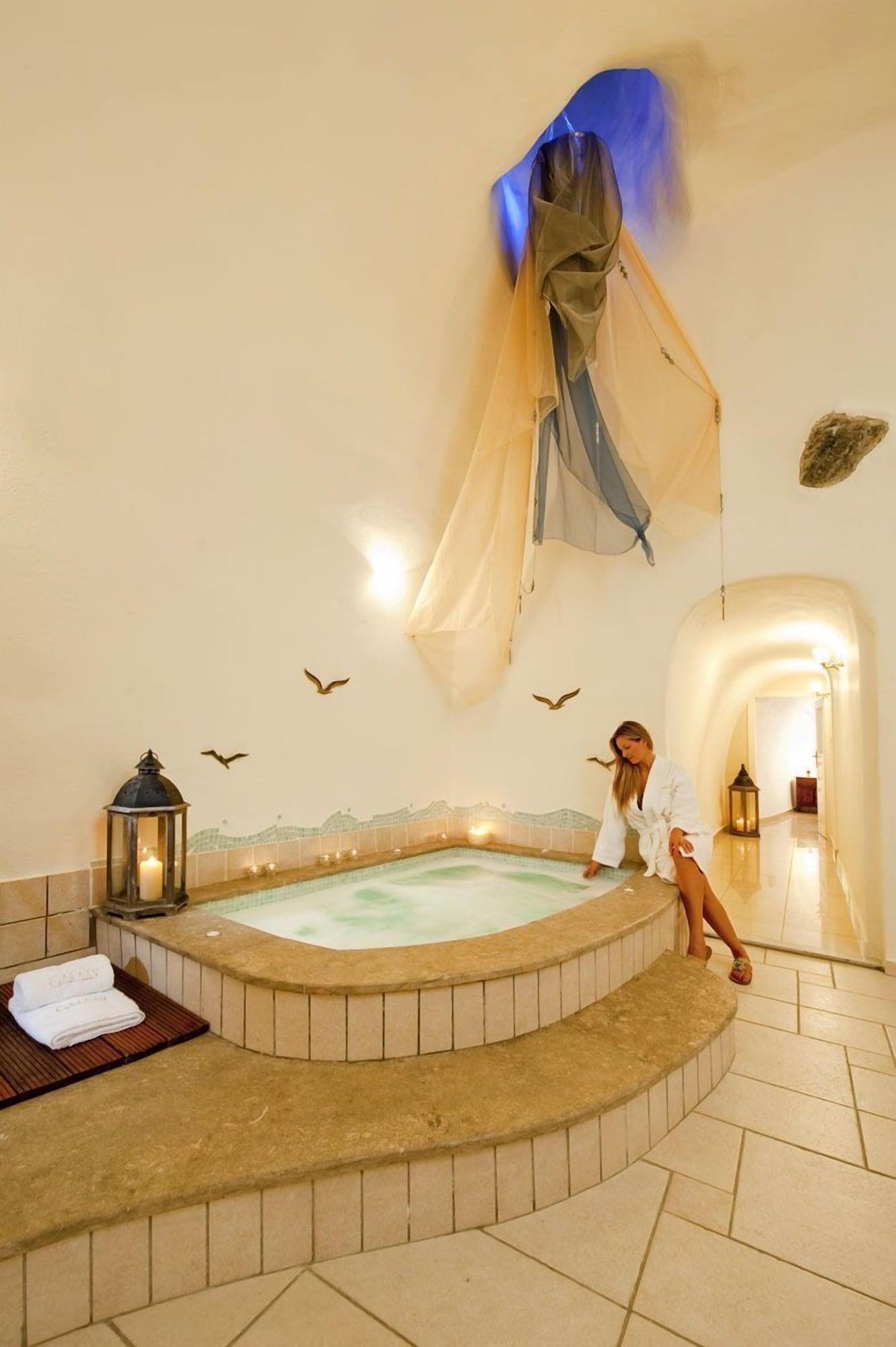 Set de Habitación Galaxy Suites & Villas