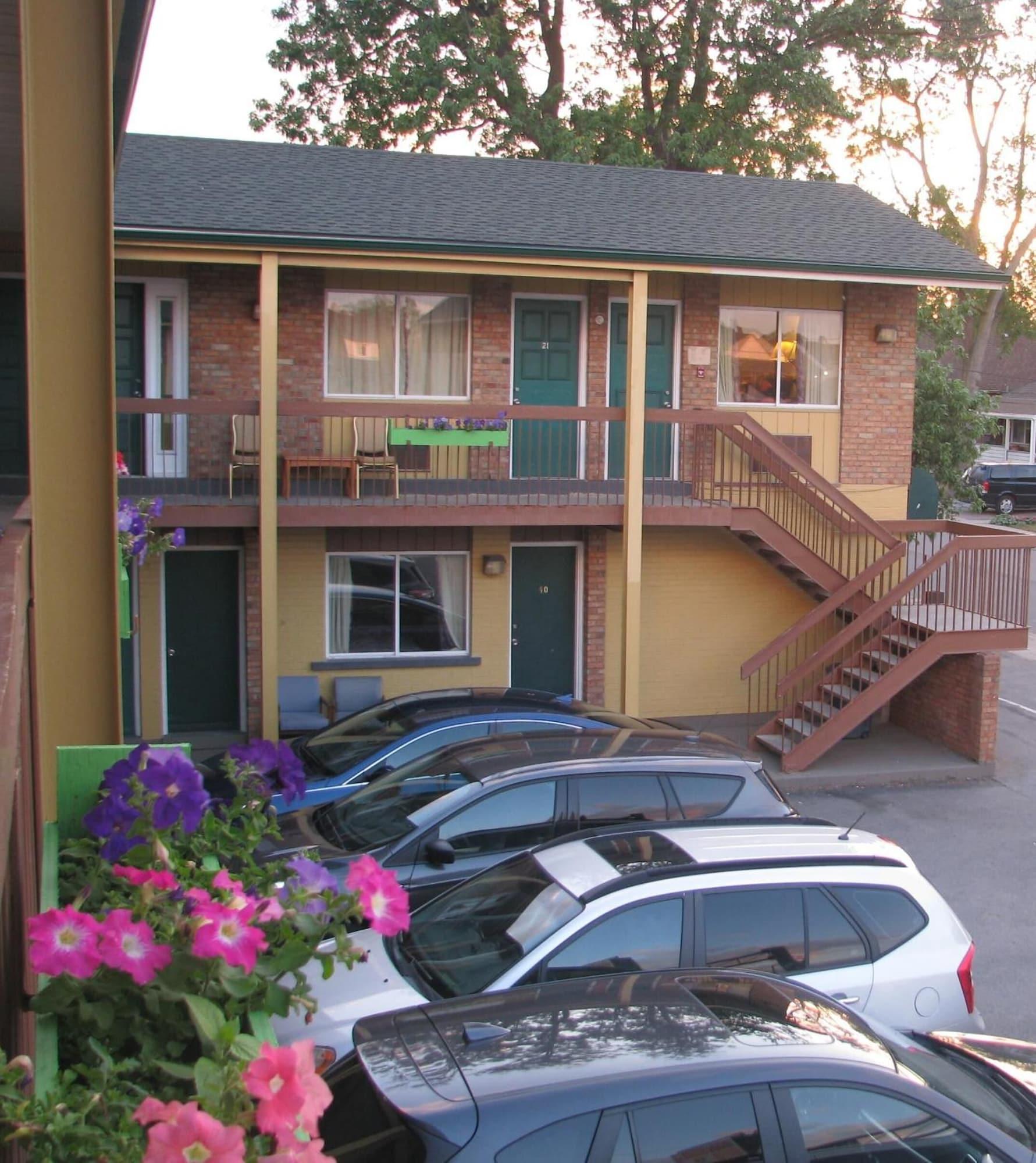 Vista Exterior Sunset Inn