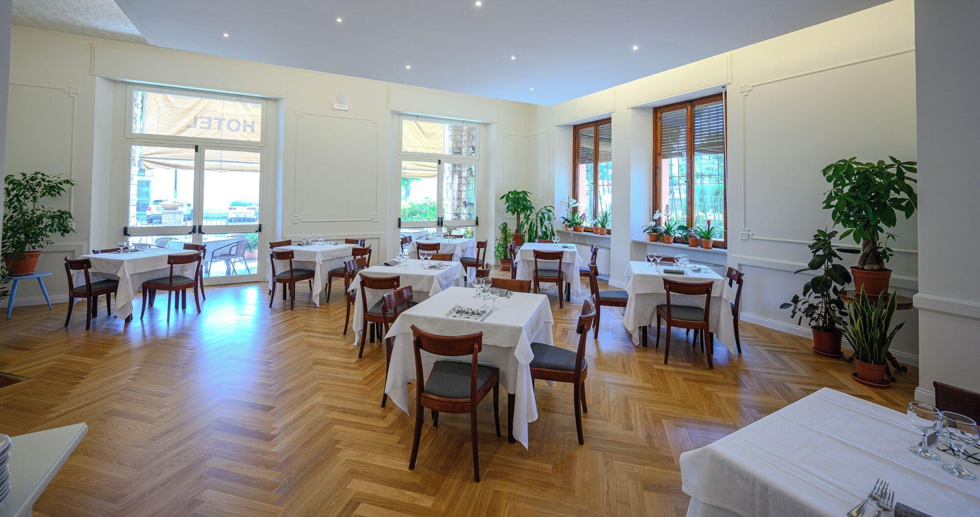 Restaurant Hotel Moderno
