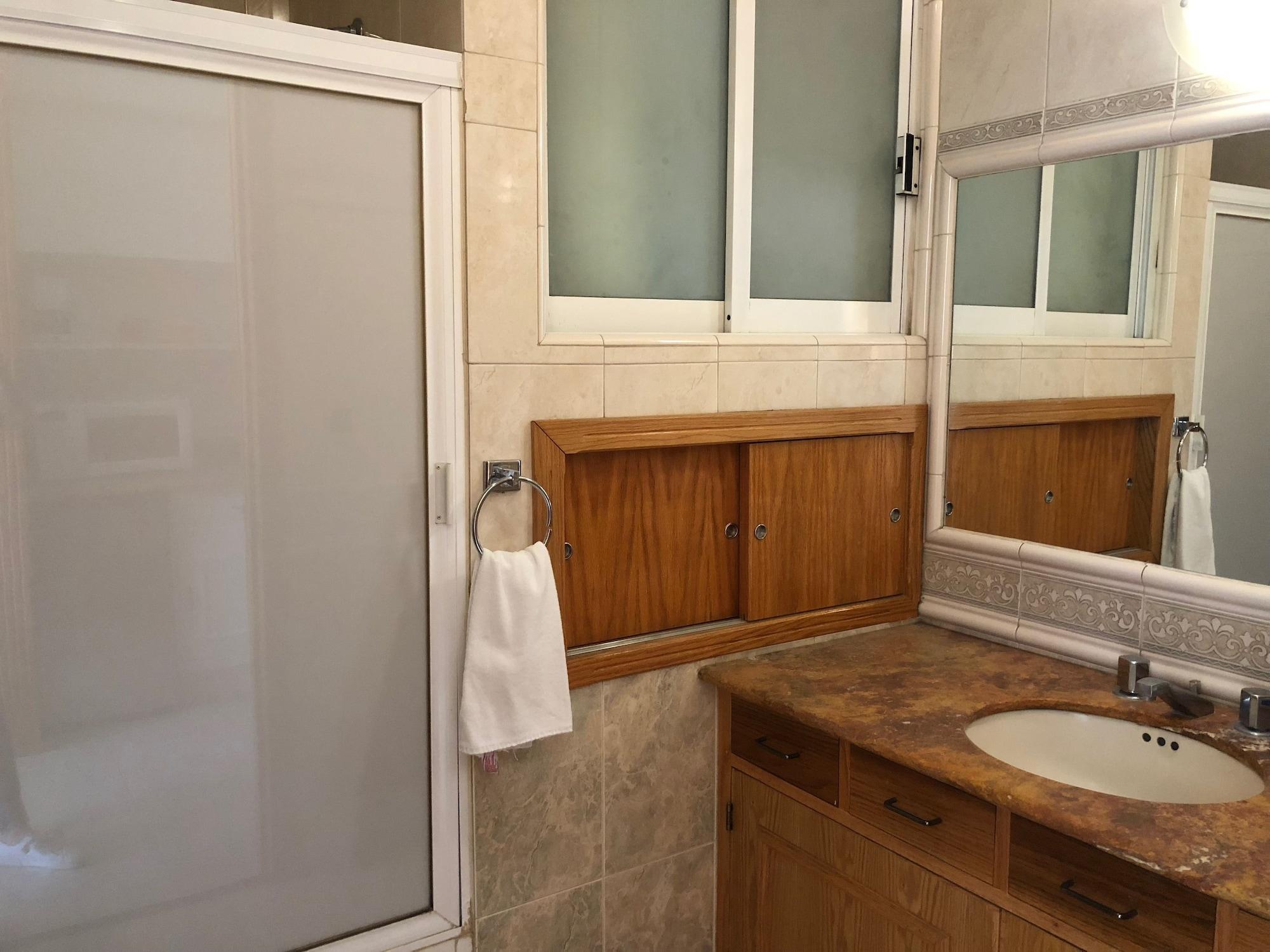 Equipamiento de Habitación Suites Sevilla