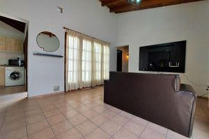 Alquiler Vacacional - Spacious apartment, in the Foundational Area of the City of Mendoza!