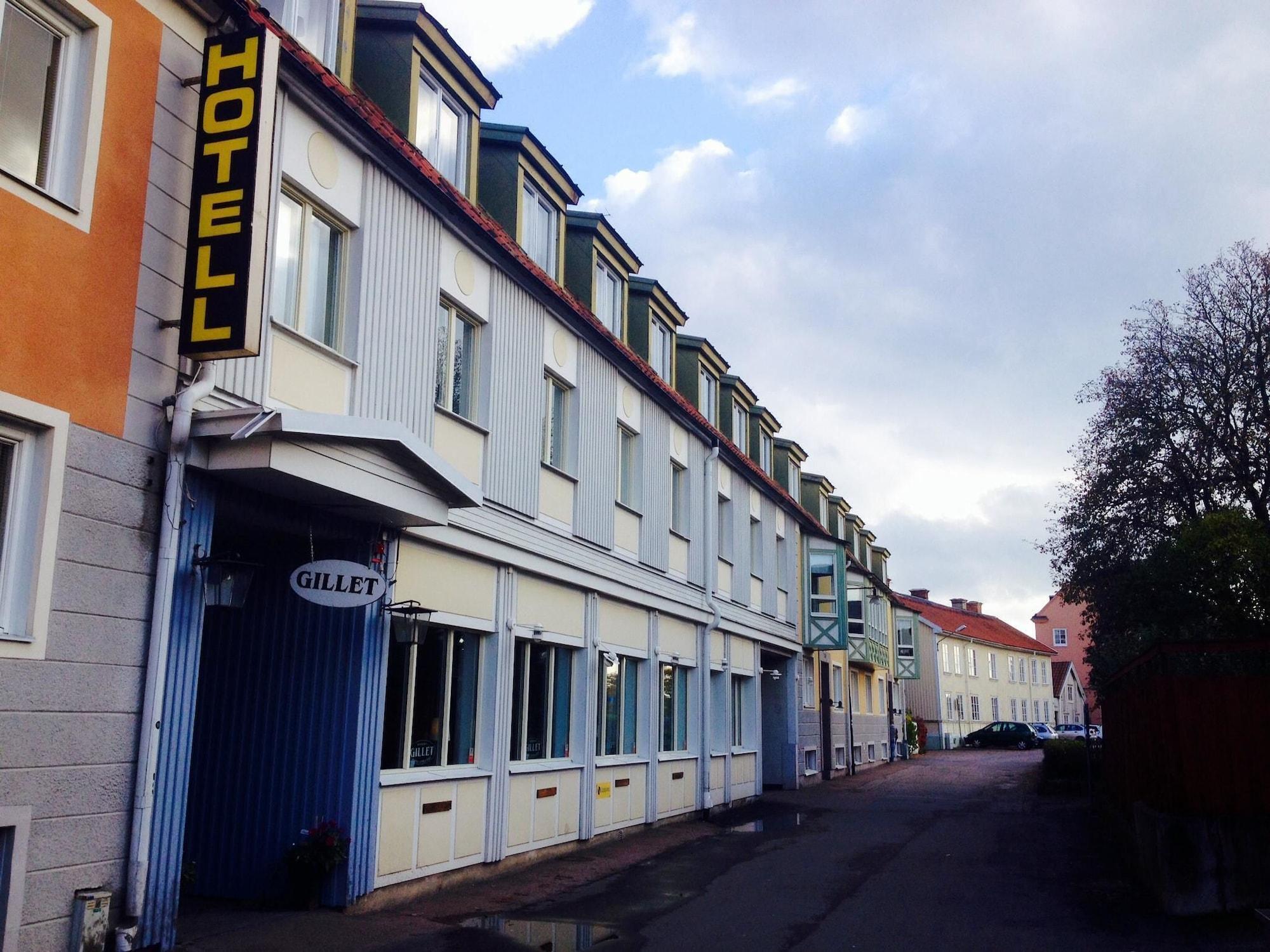 Vista Exterior Hotell Gillet i Köping