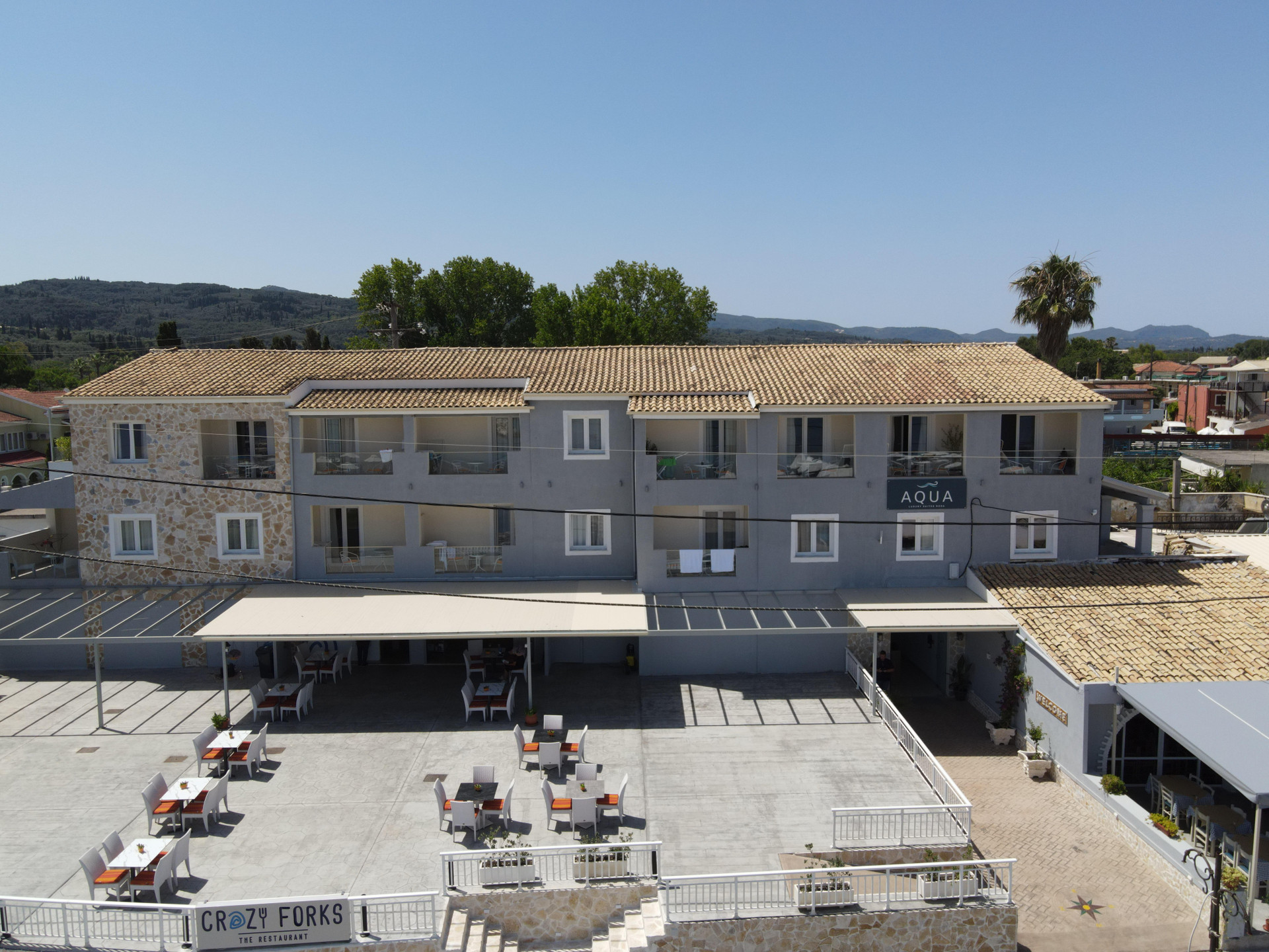 Restaurant Aqua Luxury Suites