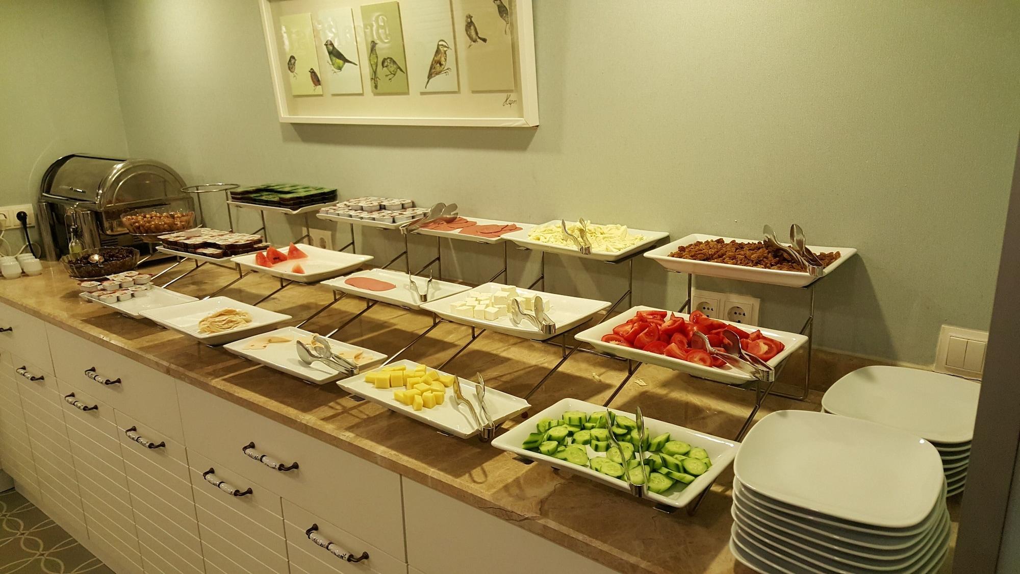 Restaurant Just Inn Hotel