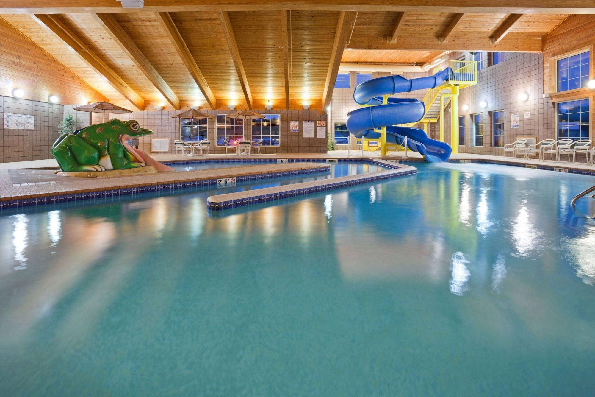 Varios AmericInn by Wyndham Wetmore Munising