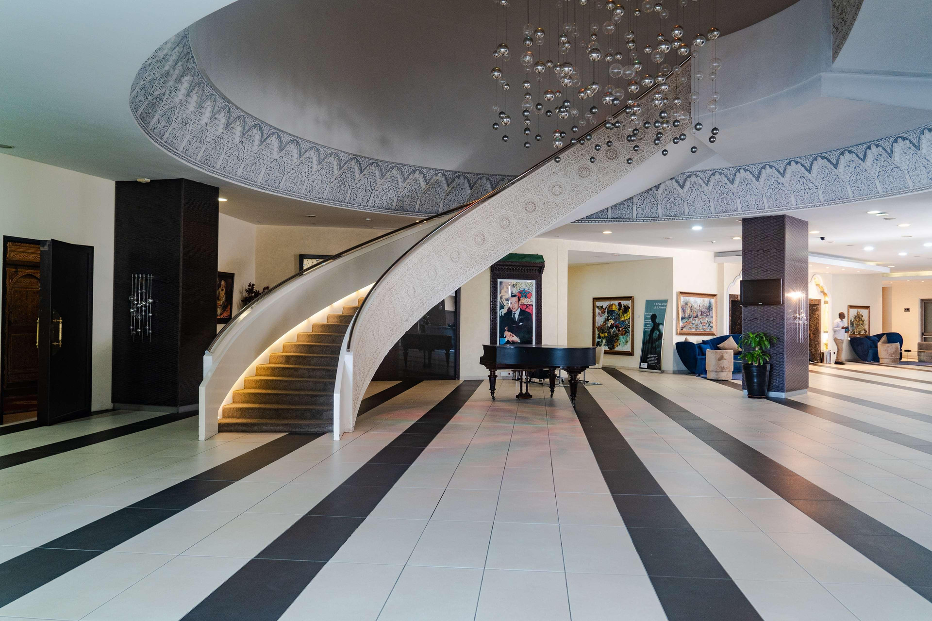 Vista Lobby Kenzi Solazur Hotel