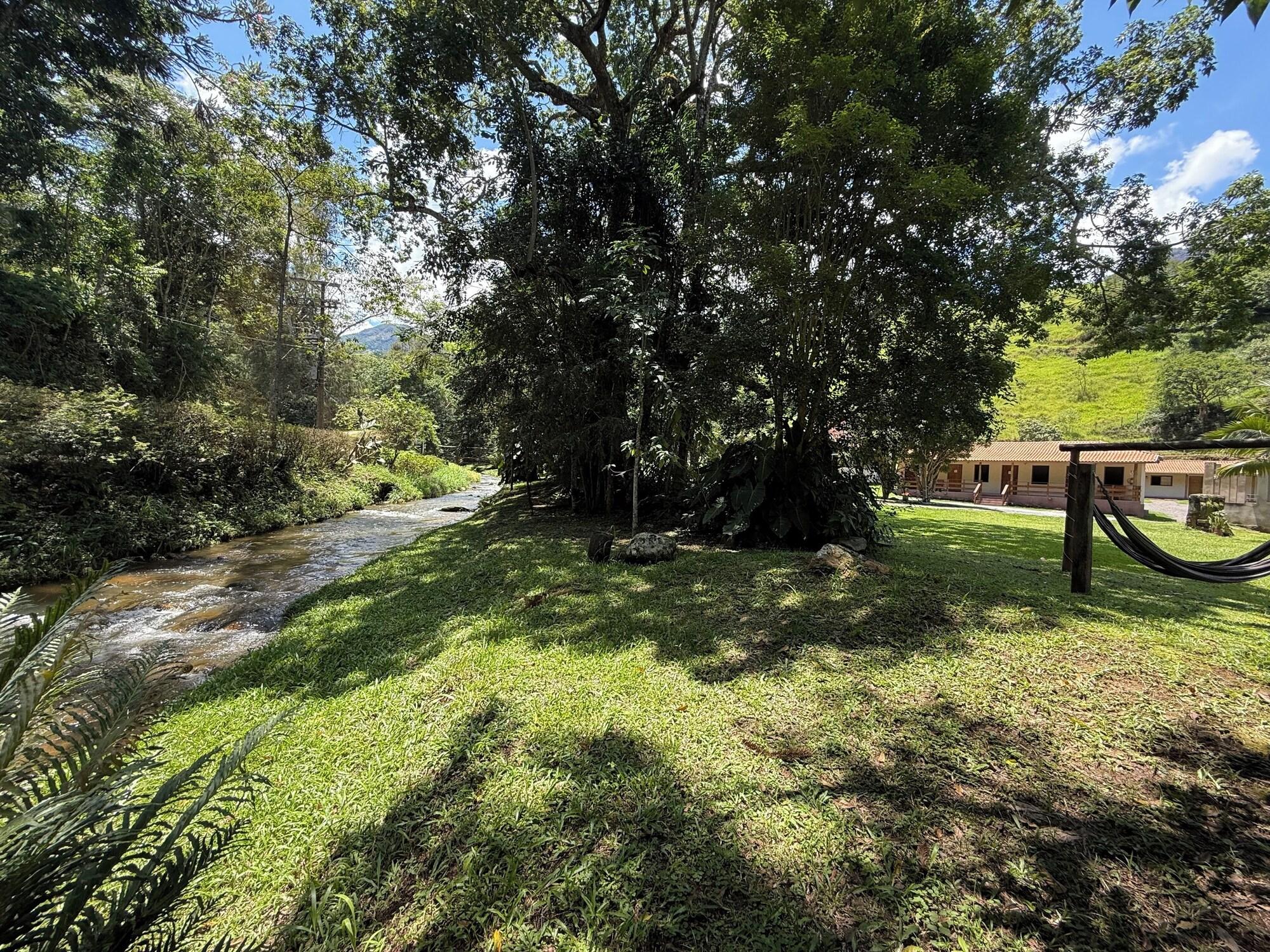 Varios Hospedaria Paiol