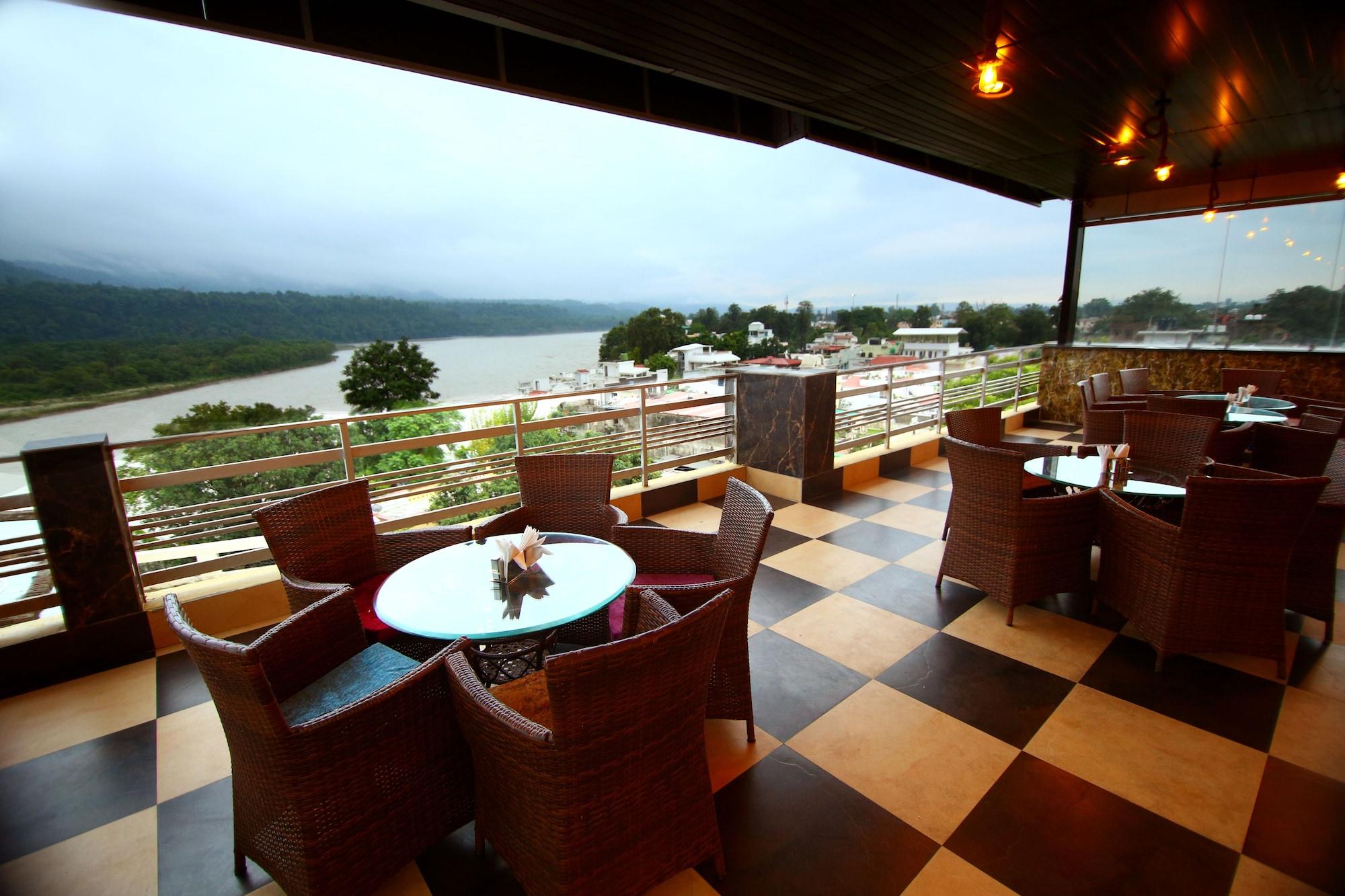 Restaurant Hotel Gharonda