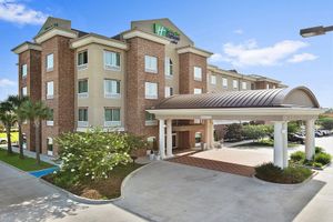 Alojamiento - Holiday Inn Express & Suites Gonzales by IHG