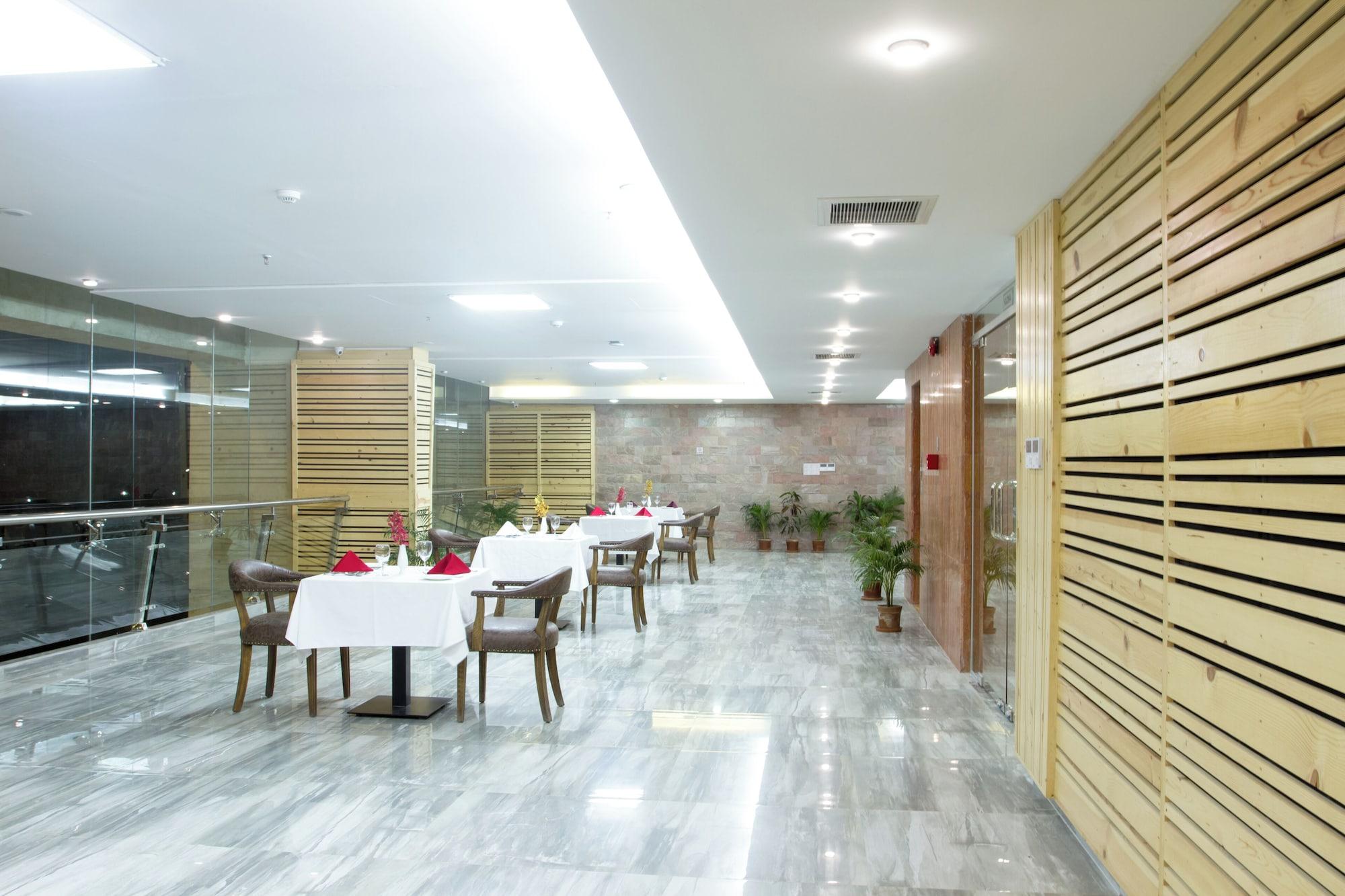 Restaurant Coventina Lake Suites