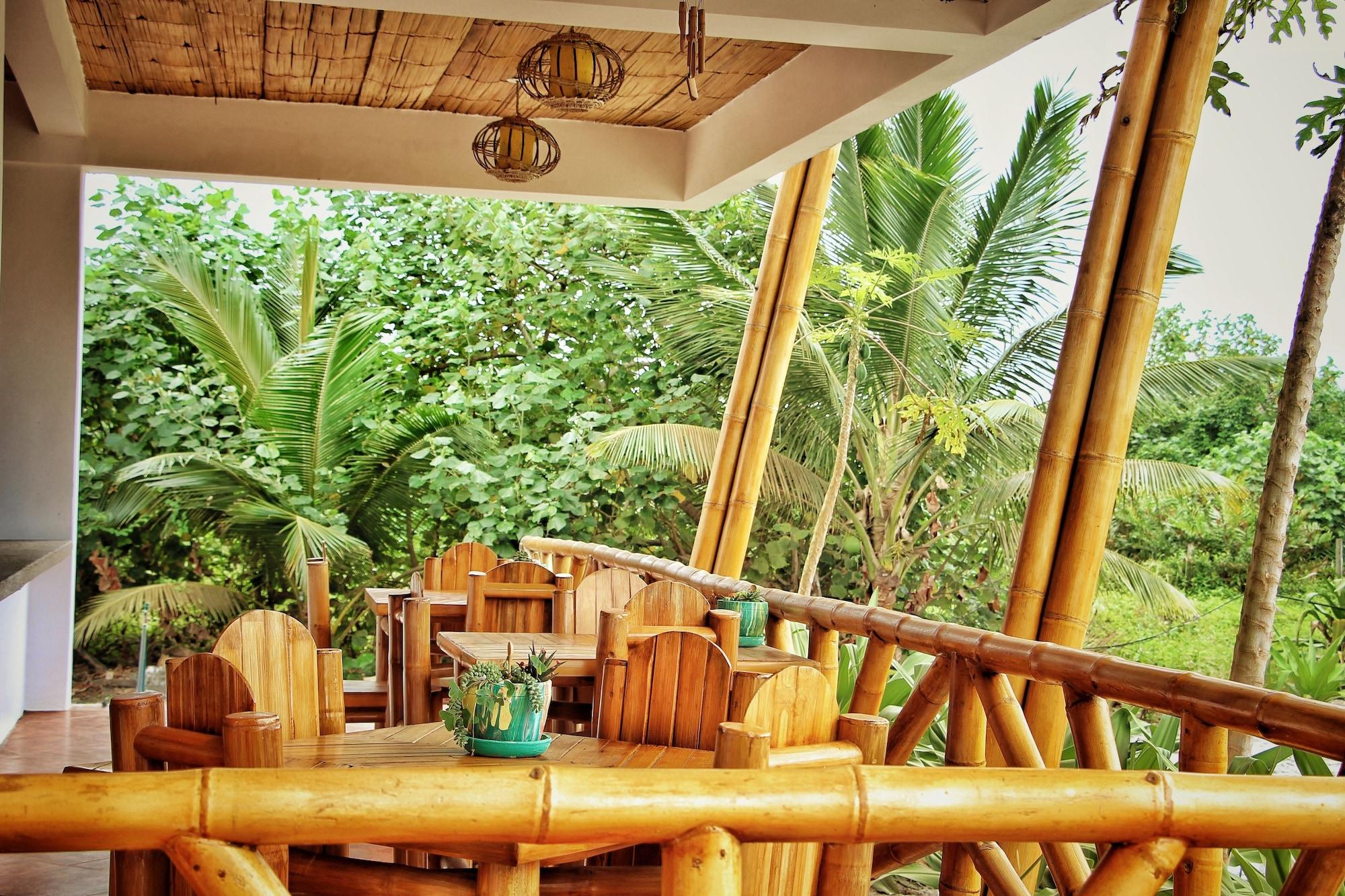 Restaurant Seaside Garden Lodge Mompiche