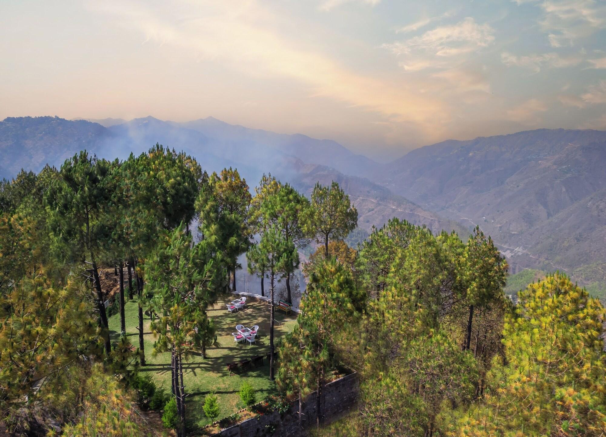 Vista Exterior Zone Connect by The Park Lansdowne