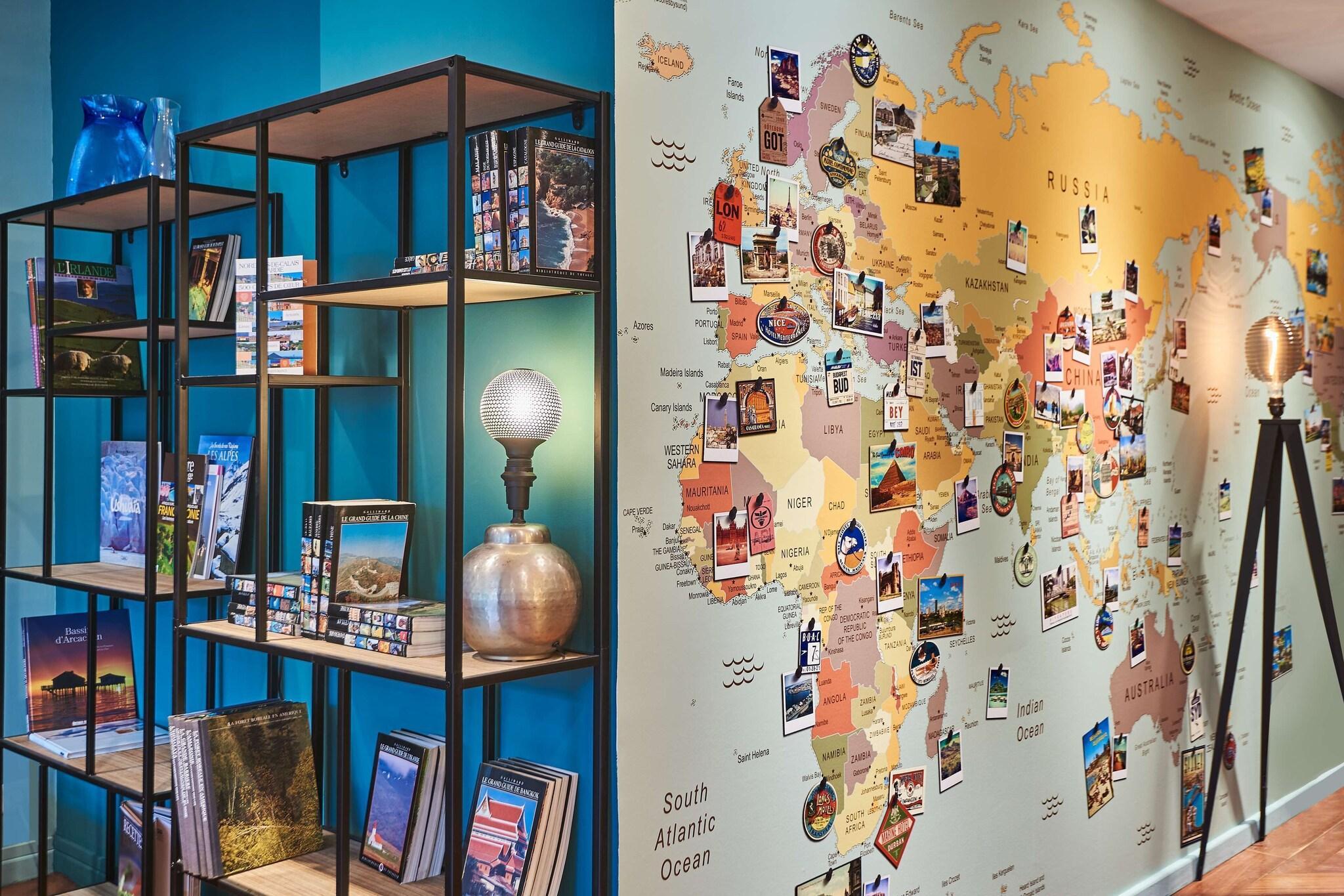 Vista Lobby Kyriad Lille - Mons En Baroeul