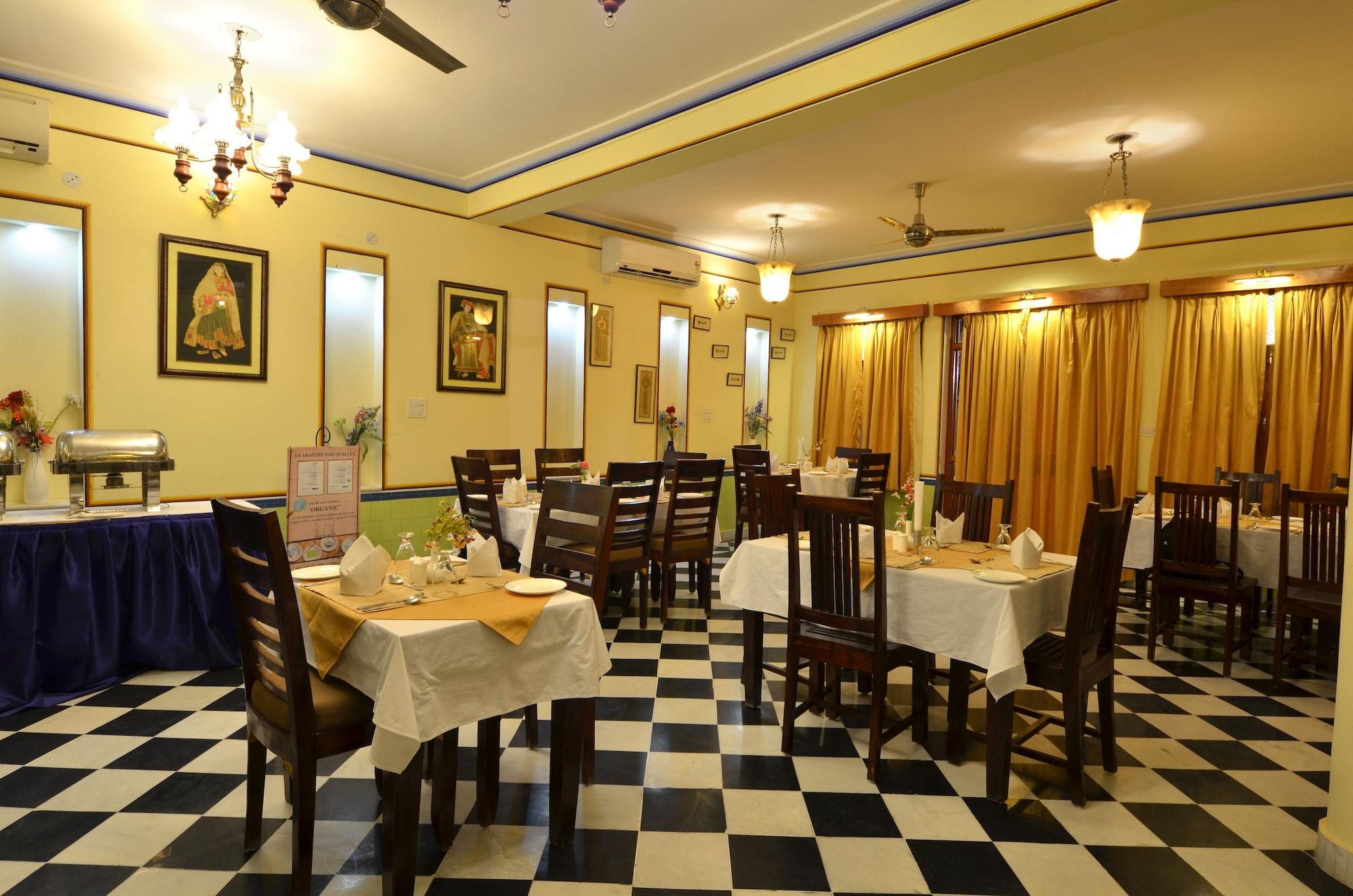 Restaurant Koolwal Kothi Zinc Journey by The Fern