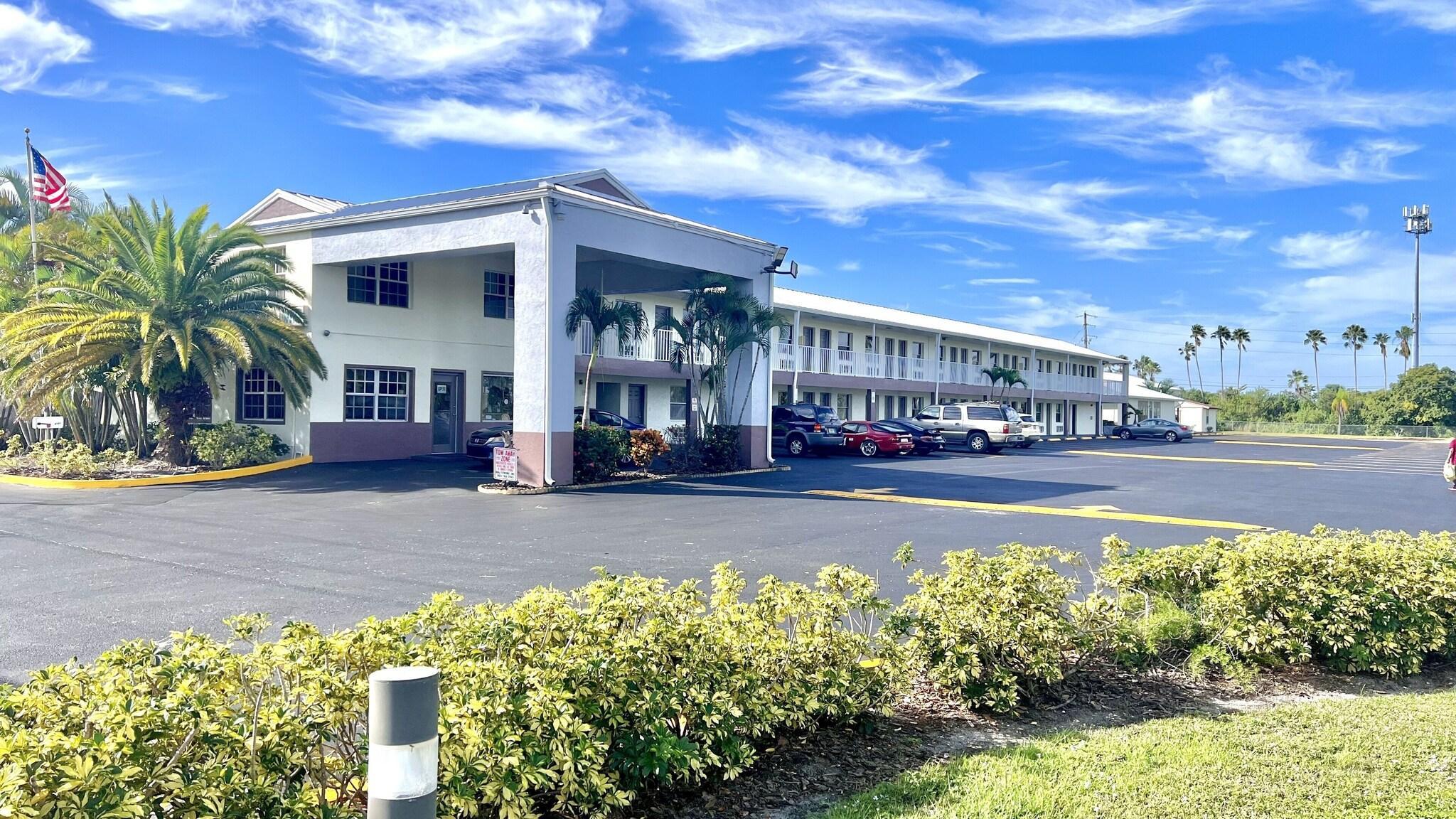 Varios Flamingo Motel