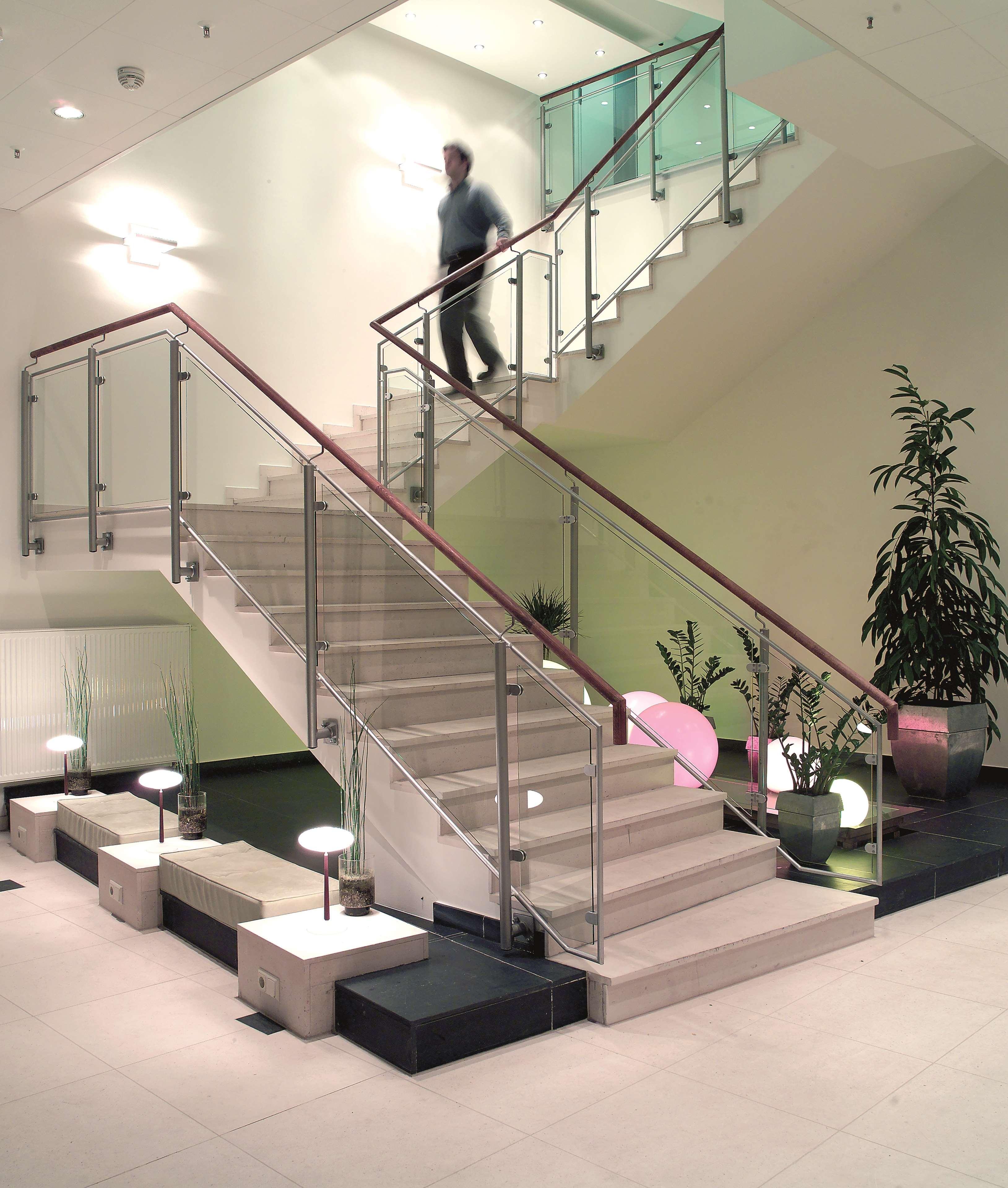 Vista Lobby NH Frankfurt Niederrad