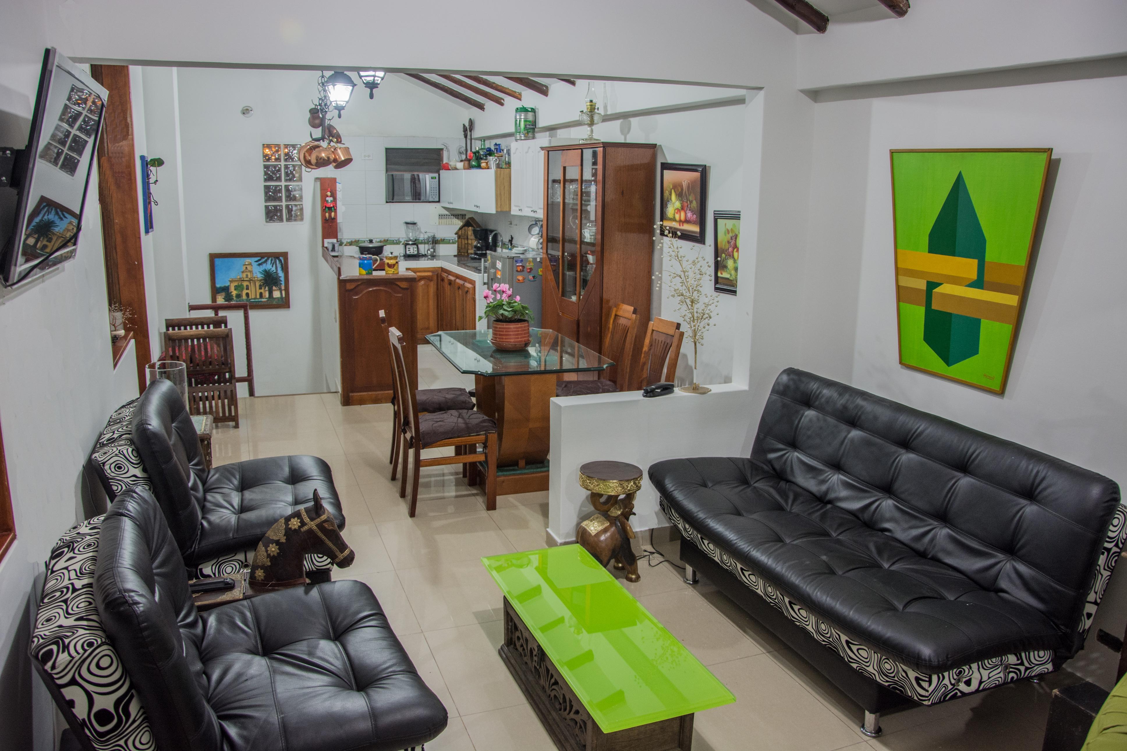Sala de Reuniones Tip Top Casa Hostel