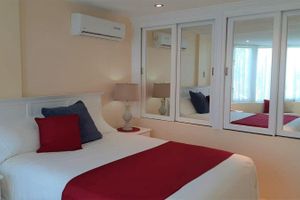 Alquiler Vacacional - Serene, Affordable, Cozy apartment, only 10 min walk to the beach!