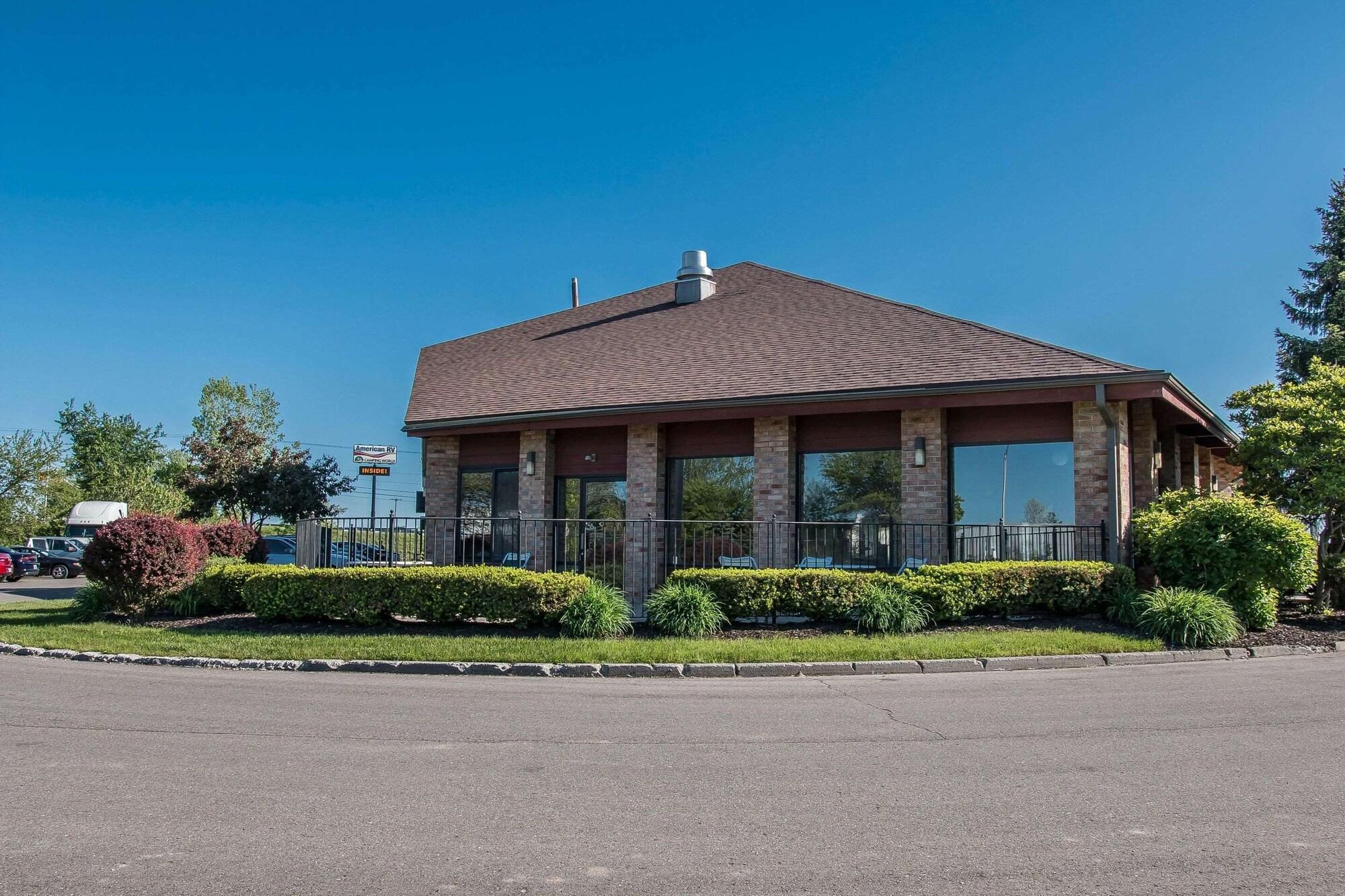 Vista Exterior Quality Inn Grand Rapids South-Byron Center