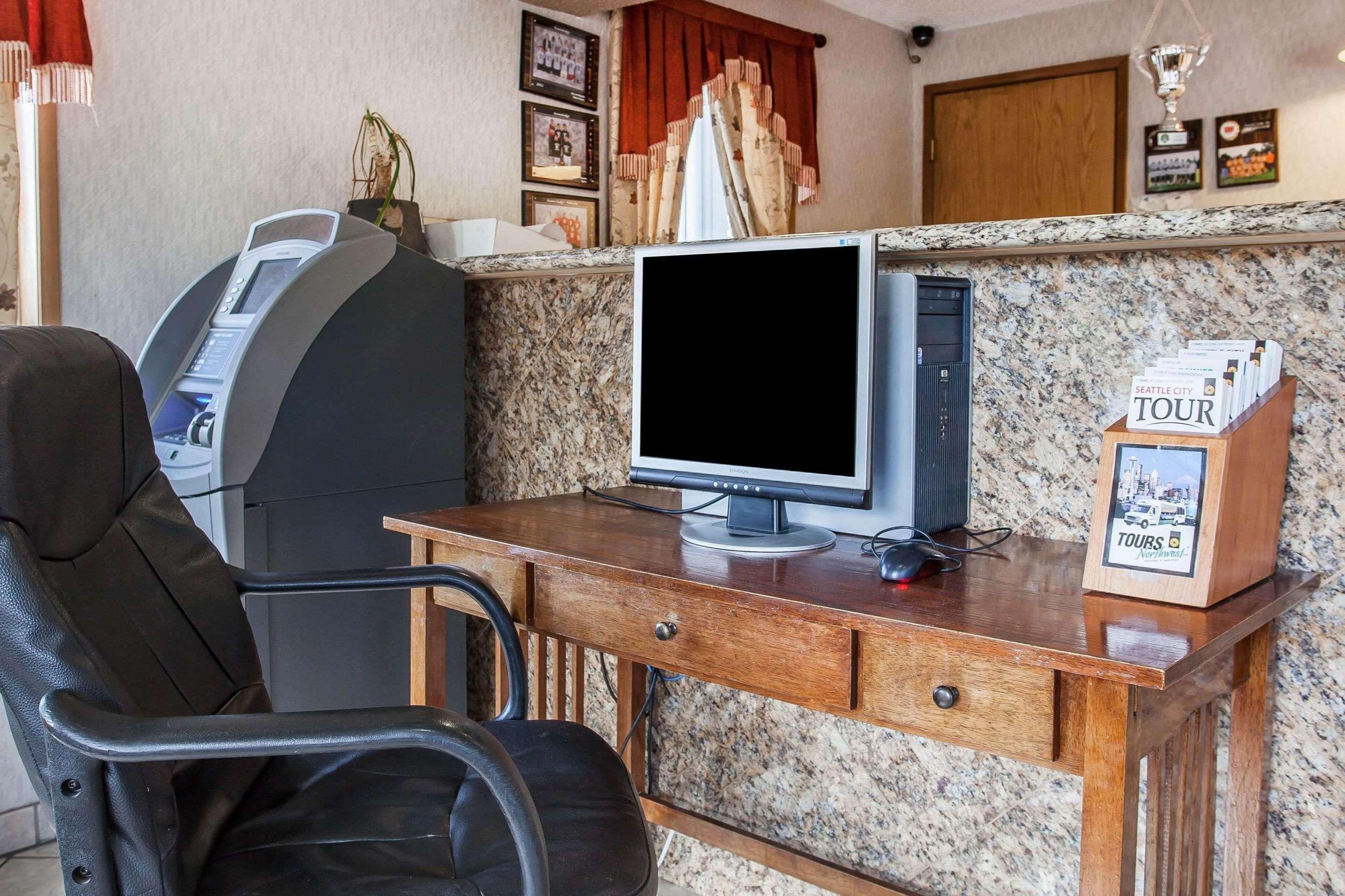 Centro de Negocios Econo Lodge SeaTac Airport