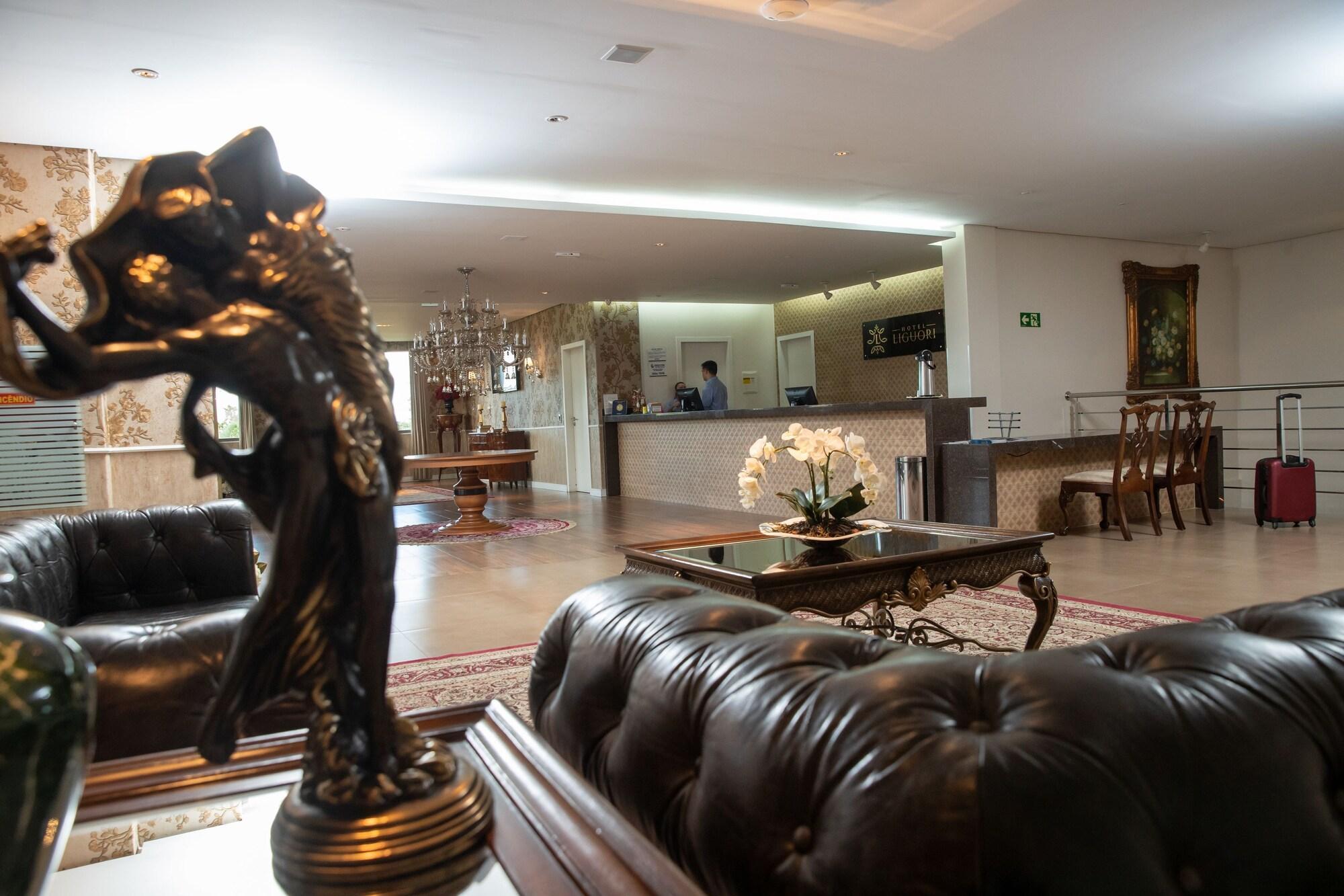 Vista Lobby Liguori Hotel