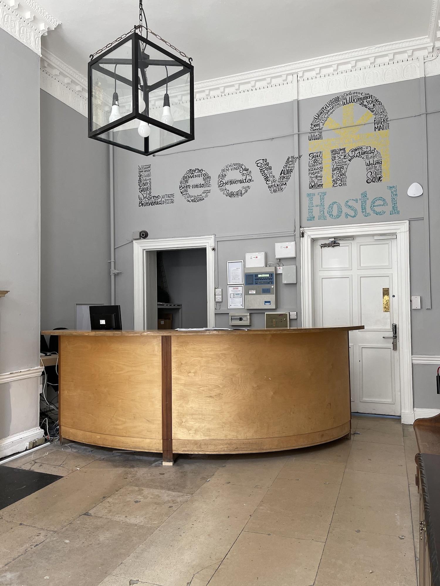 Vista Lobby Leevin Hostel George