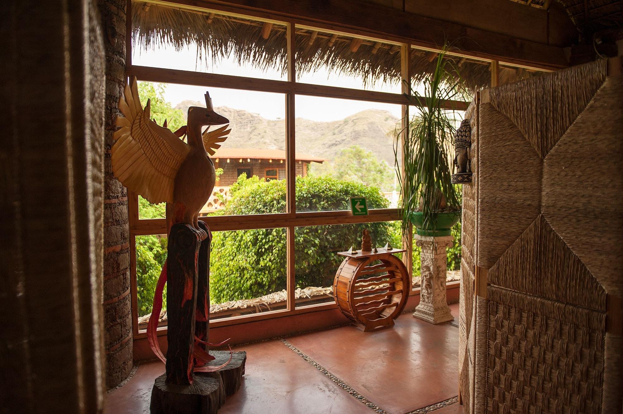 Spa Paradise Hotel Boutique & Lounge