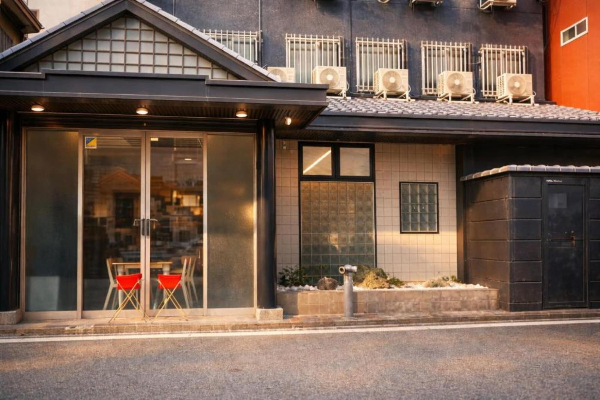 Vista Exterior Amber Hostel